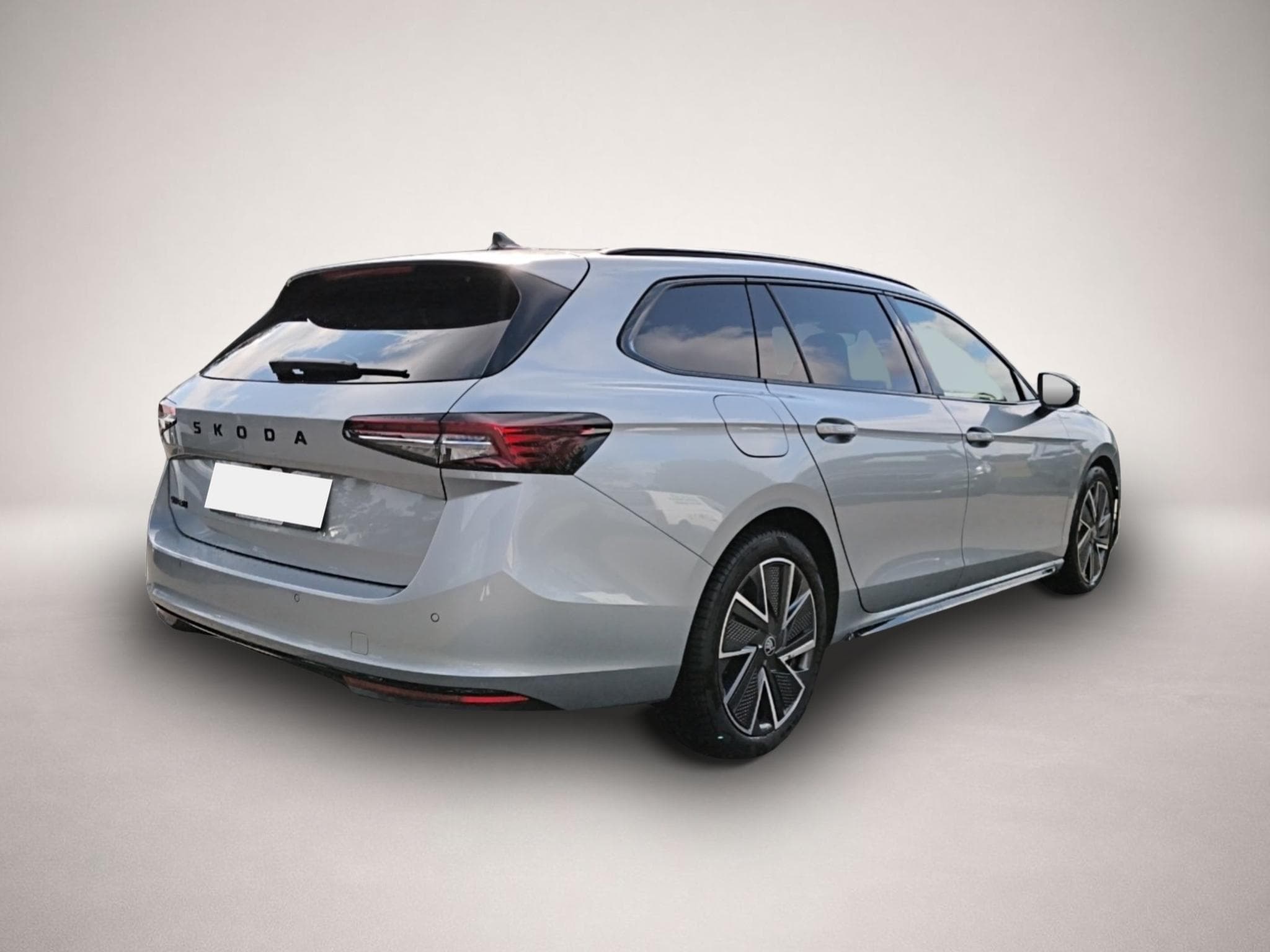 Skoda Superb (2025) - Photo 7