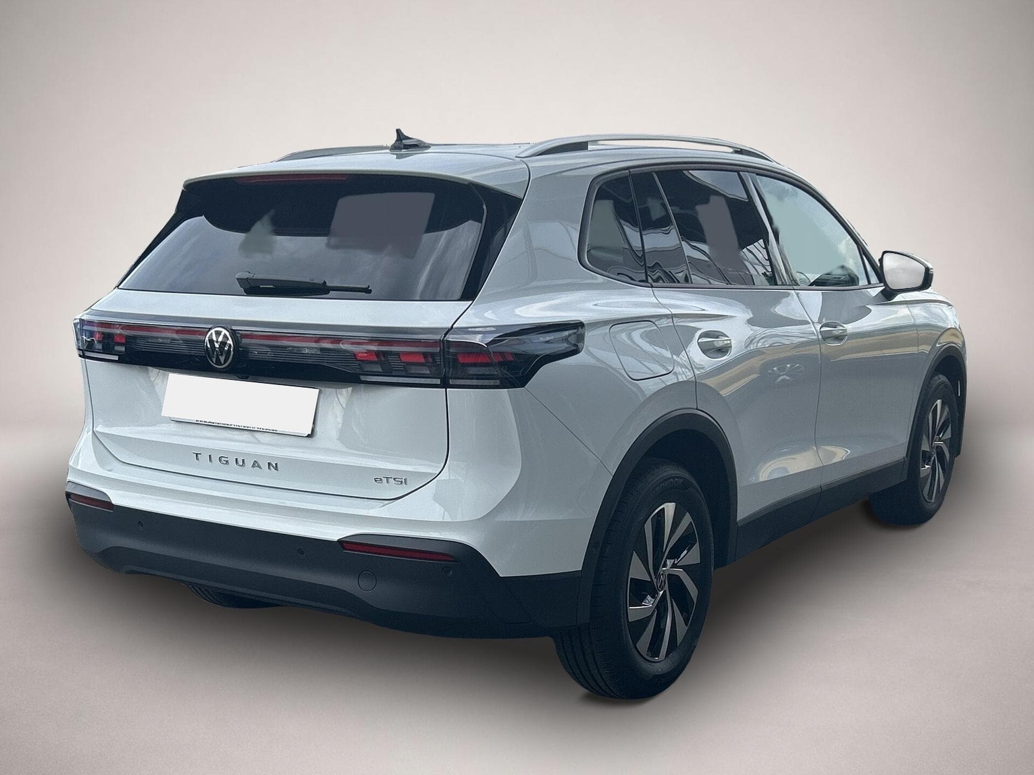 VW Tiguan (2025) - Photo 3