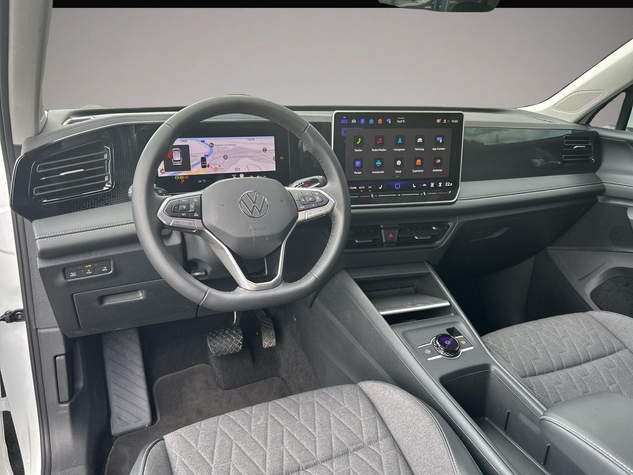 VW Tiguan (2025) - Photo 6