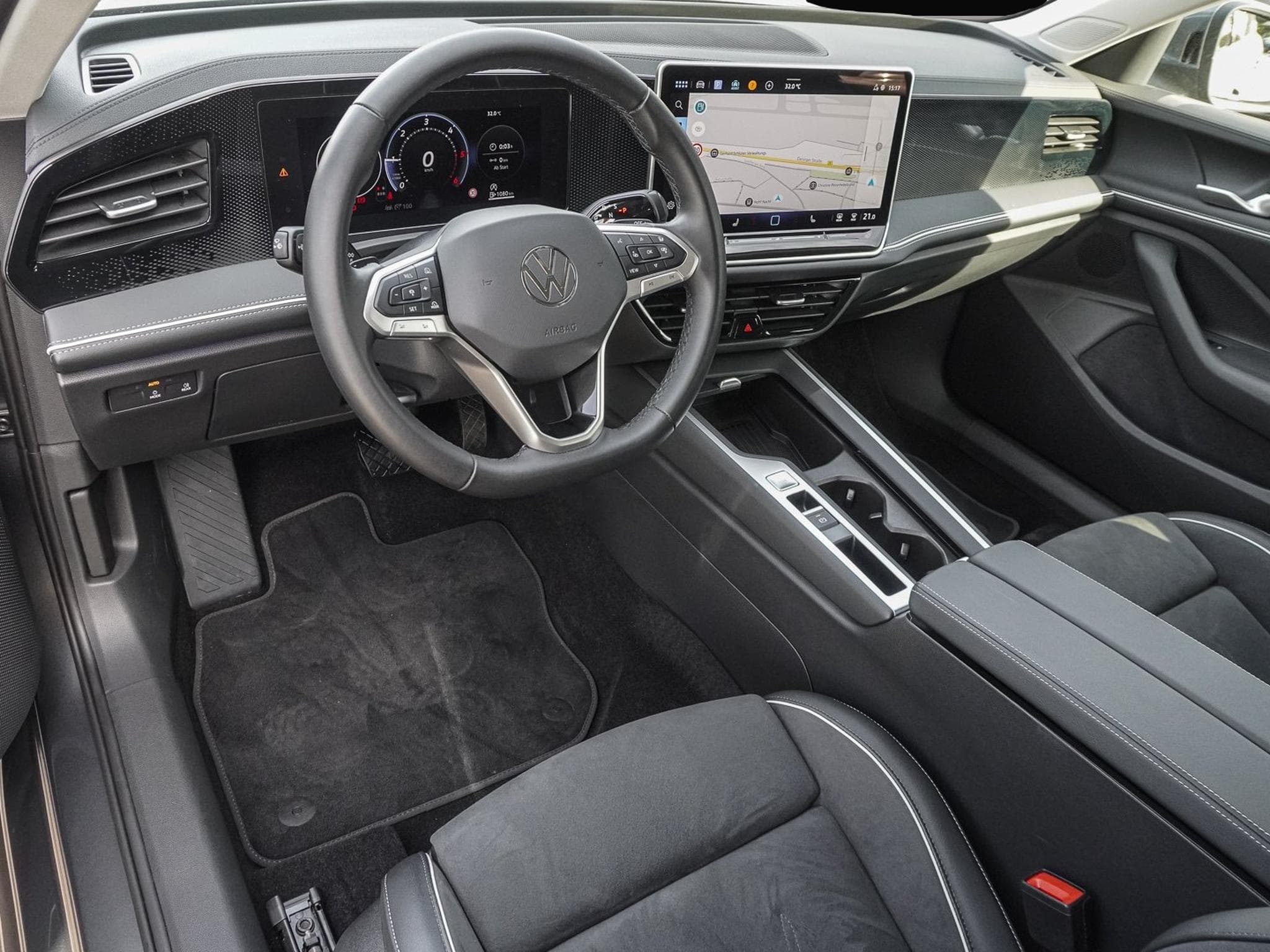 VW Passat (2026) - Photo 7