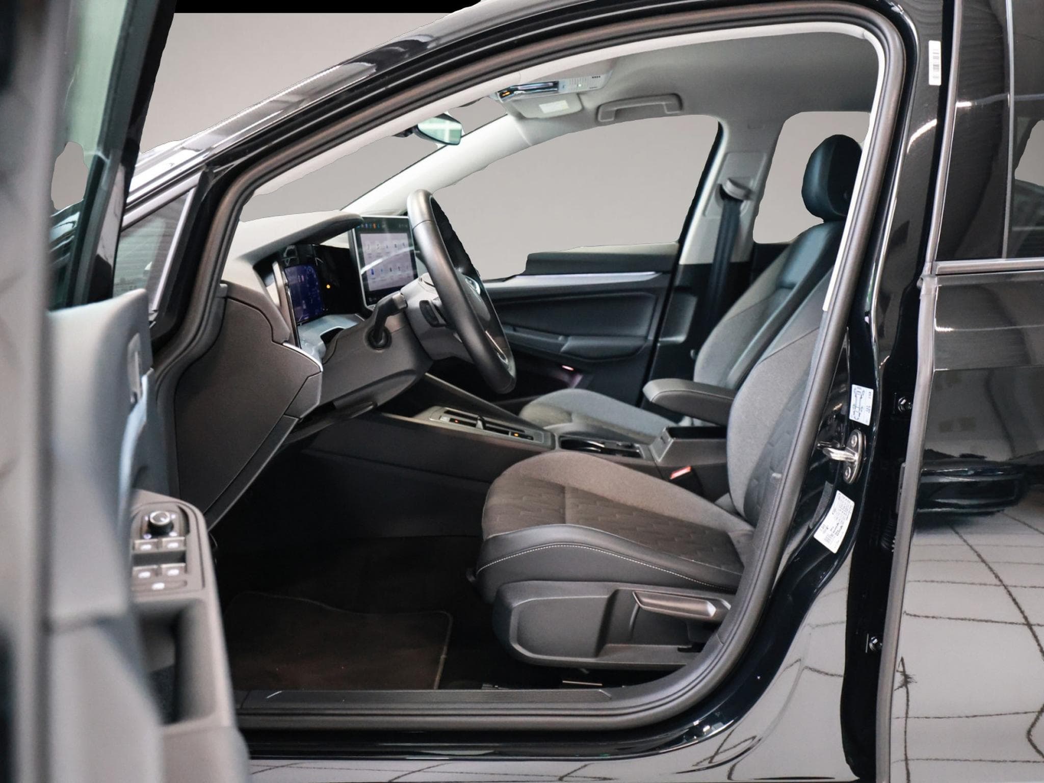 VW Golf (2025) - Photo 7