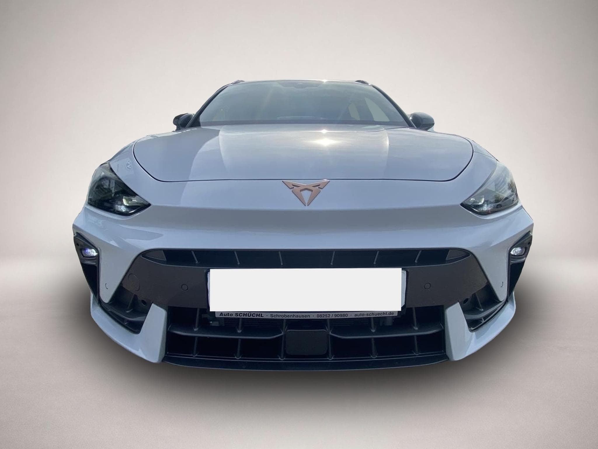 Cupra Leon (2025) - Photo 8