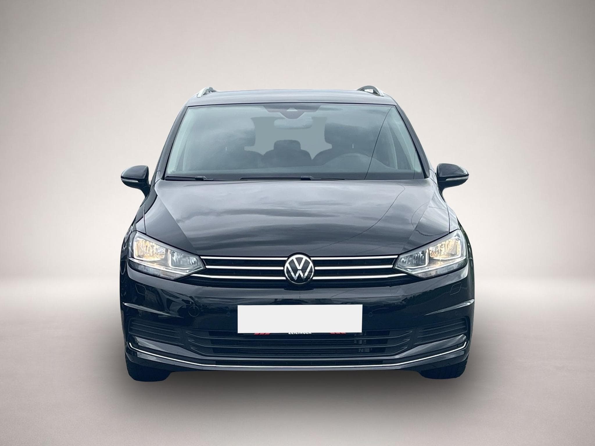 VW Touran (2025) - Photo 2