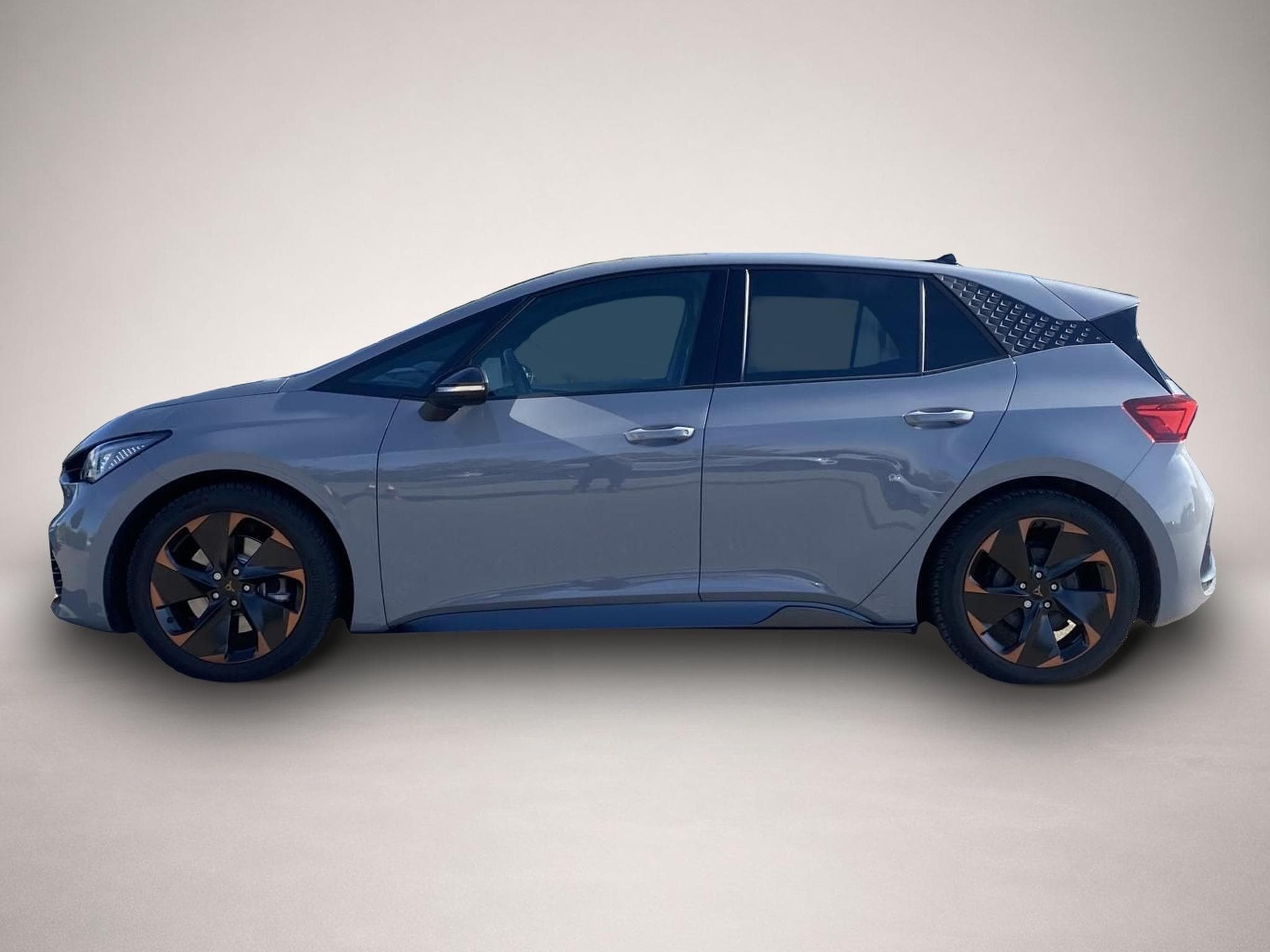 Cupra Born (2024) - Photo 2