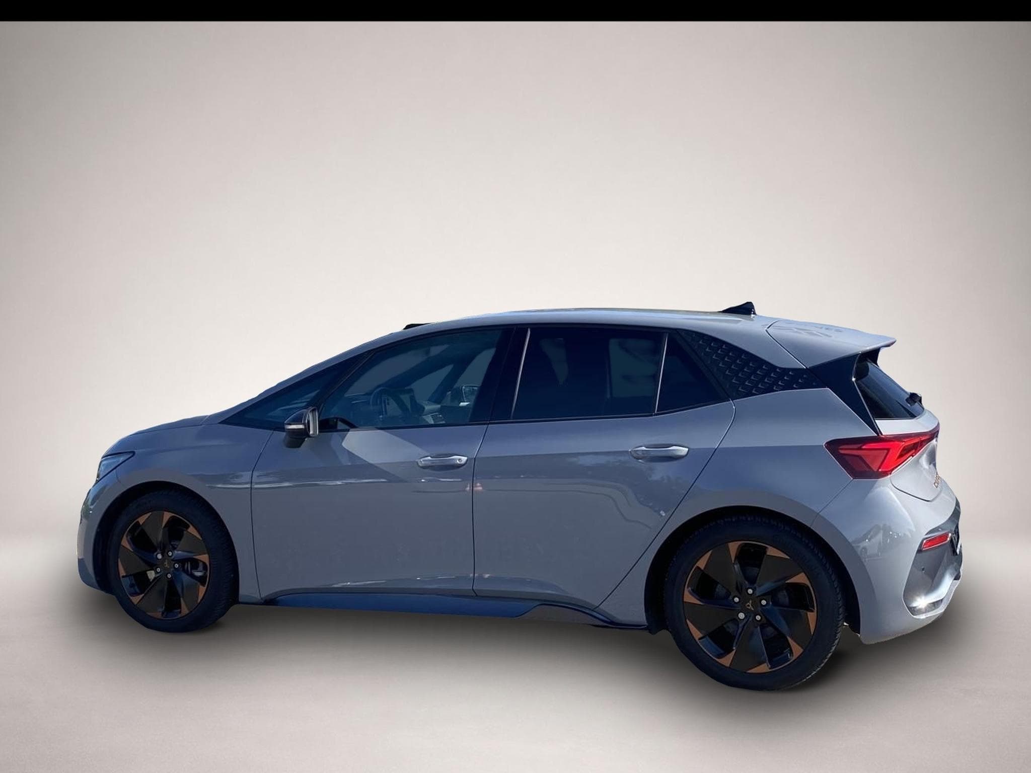 Cupra Born (2024) - Photo 3