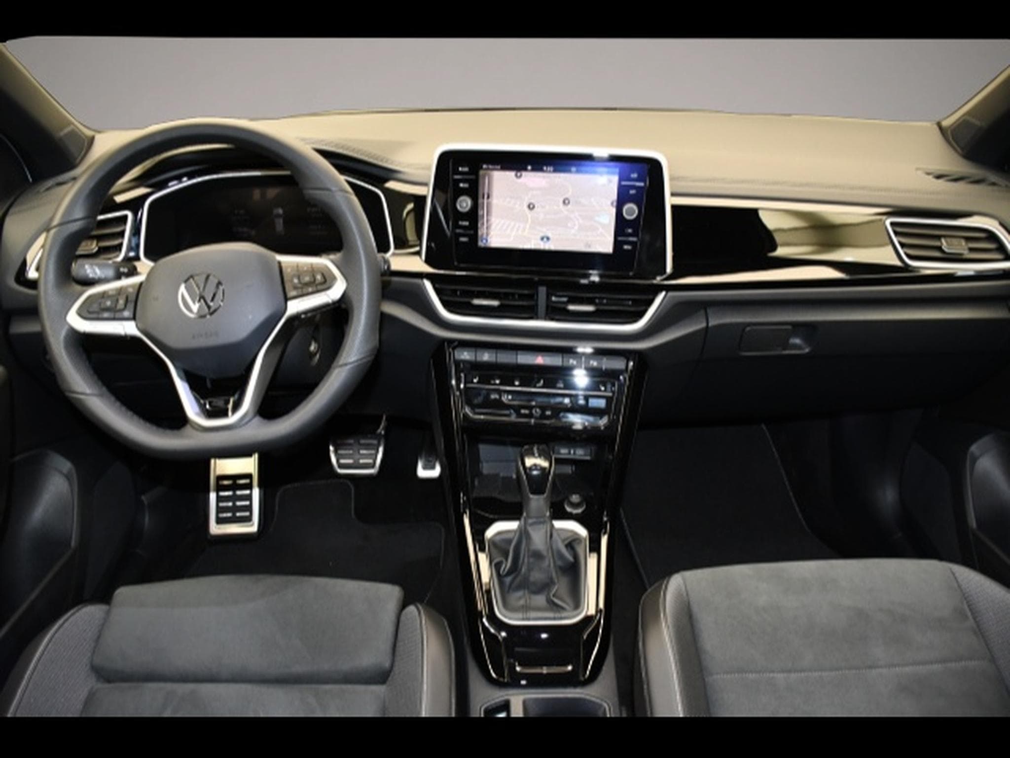 VW T-Roc (2024) - Photo 4