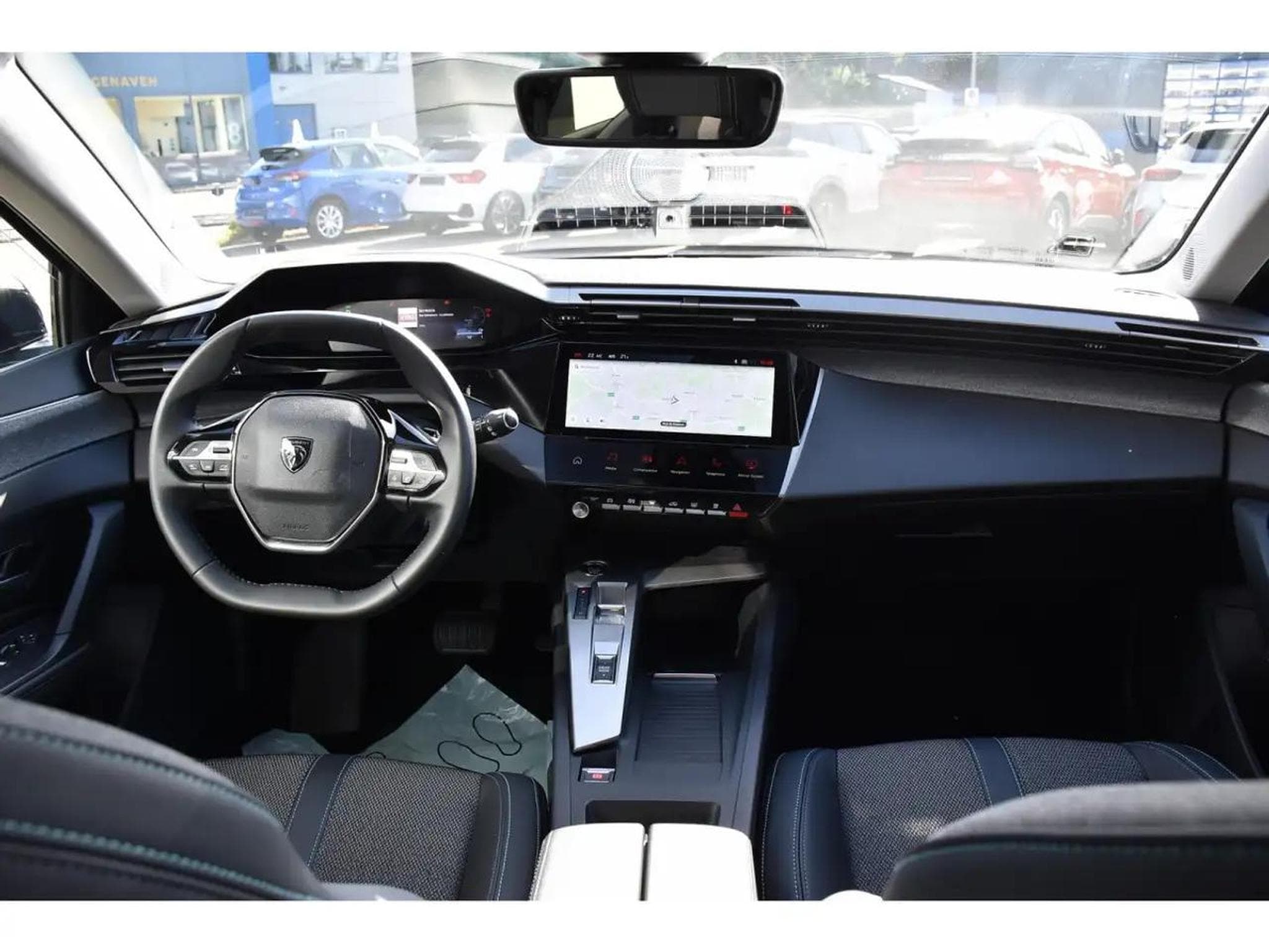 Peugeot 308 (2025) - Photo 9