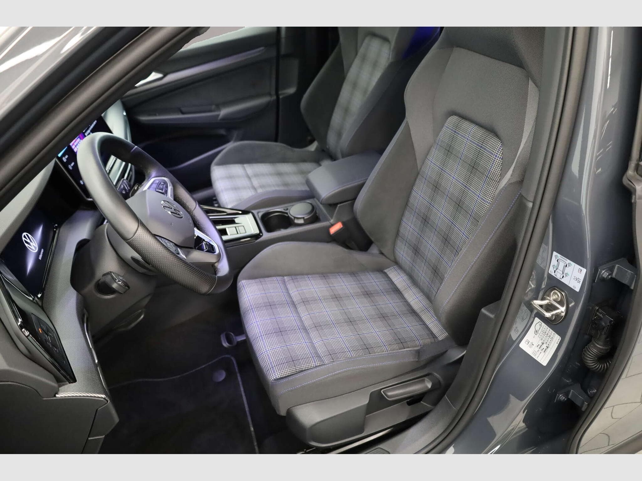 VW Golf (2025) - Foto 5