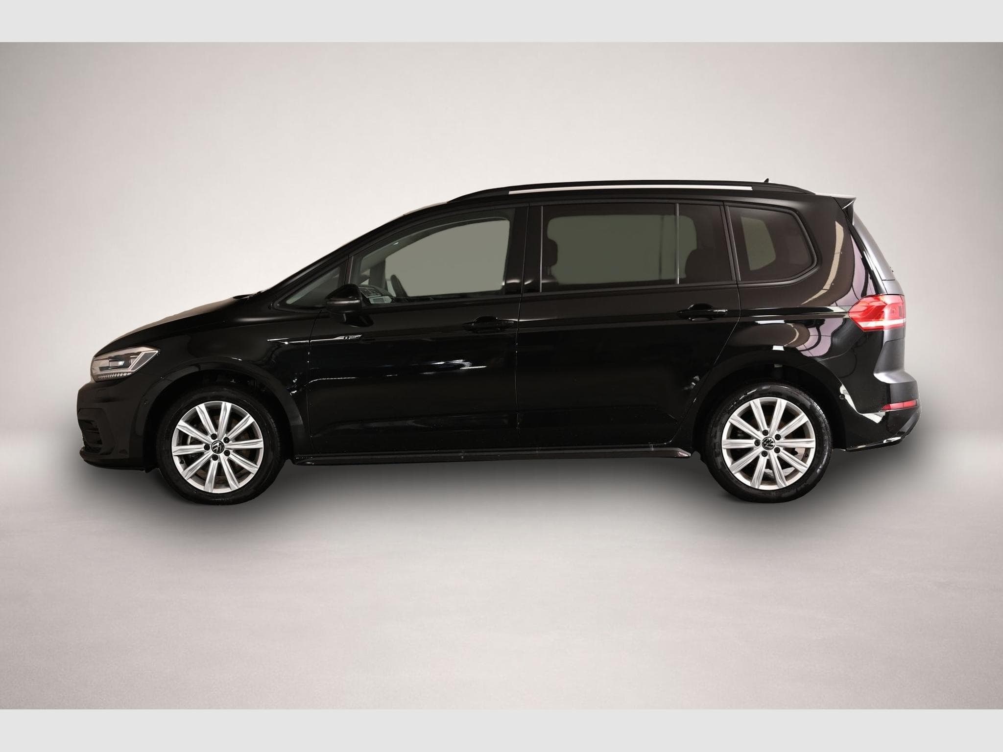 VW Touran (2026) - Photo 2