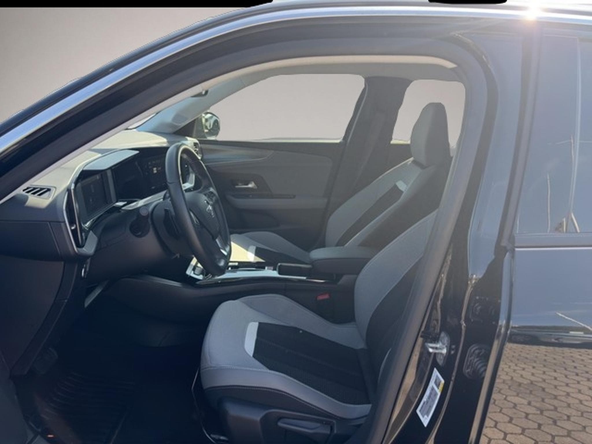 Opel Mokka (2023) - Photo 7