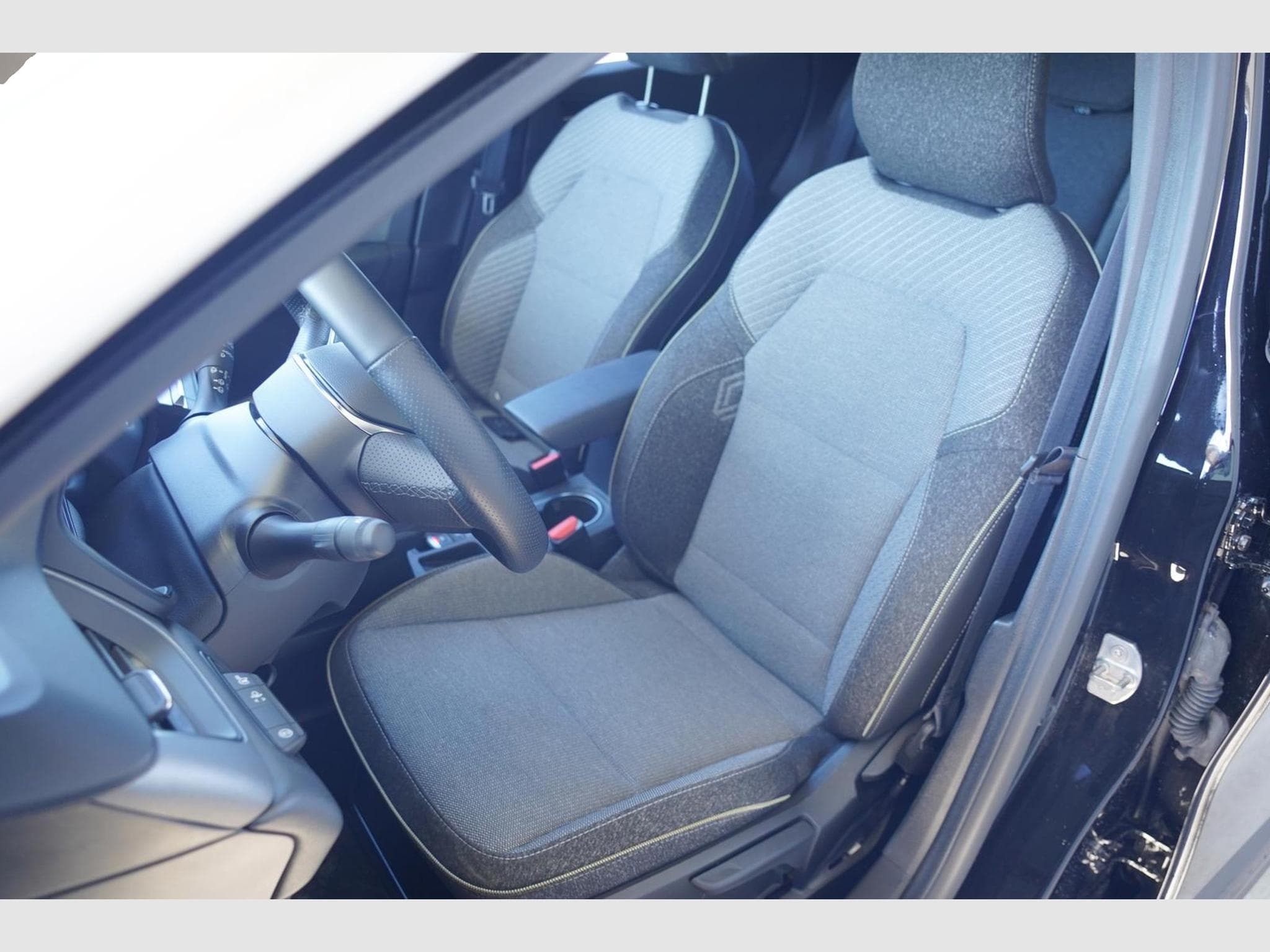 Renault Captur (2025) - Photo 6