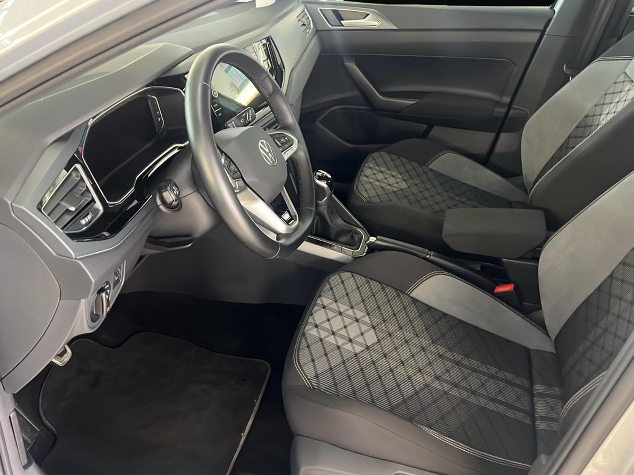 VW Taigo (2025) - Photo 3
