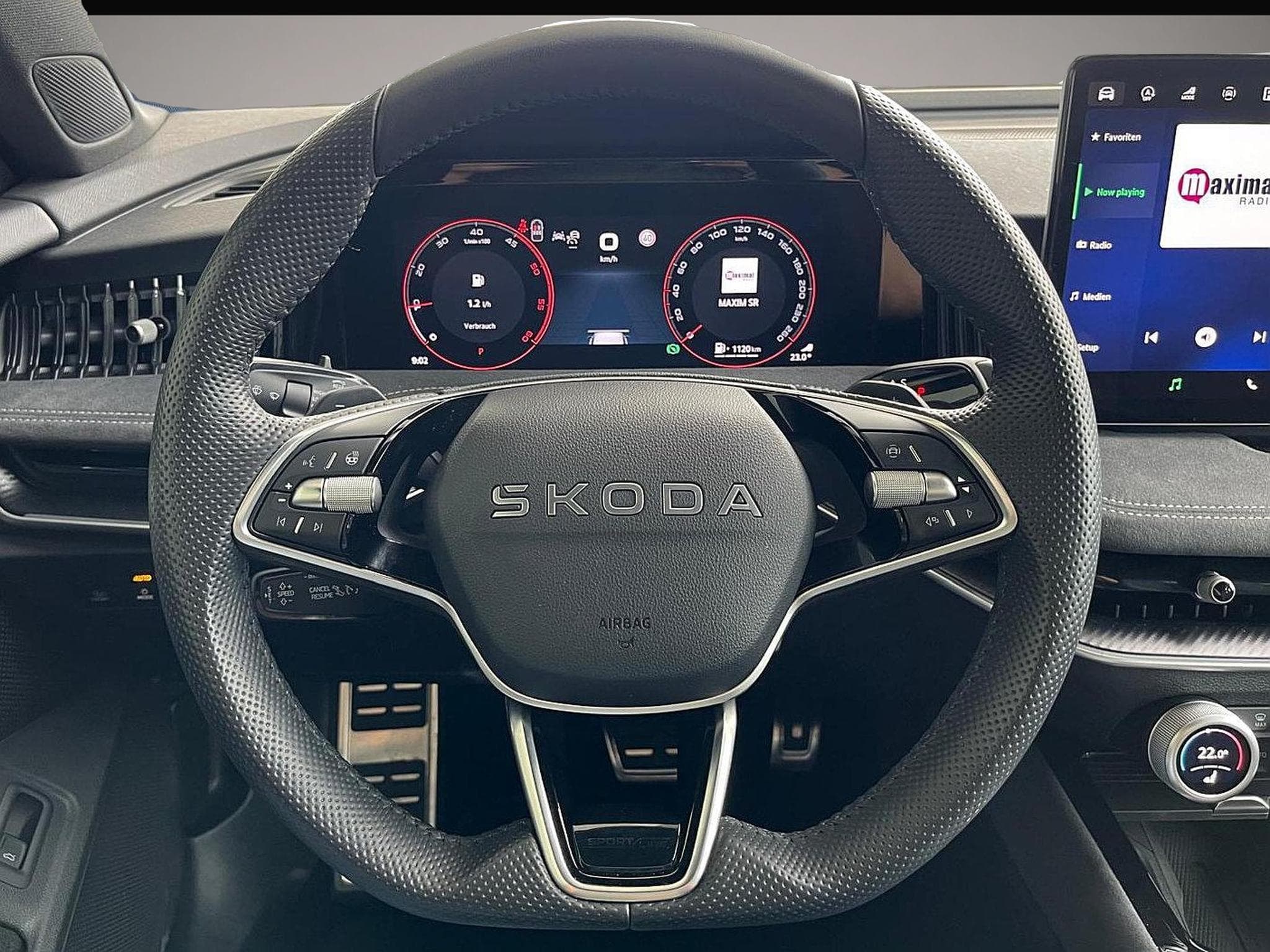Skoda Superb (2025) - Photo 6