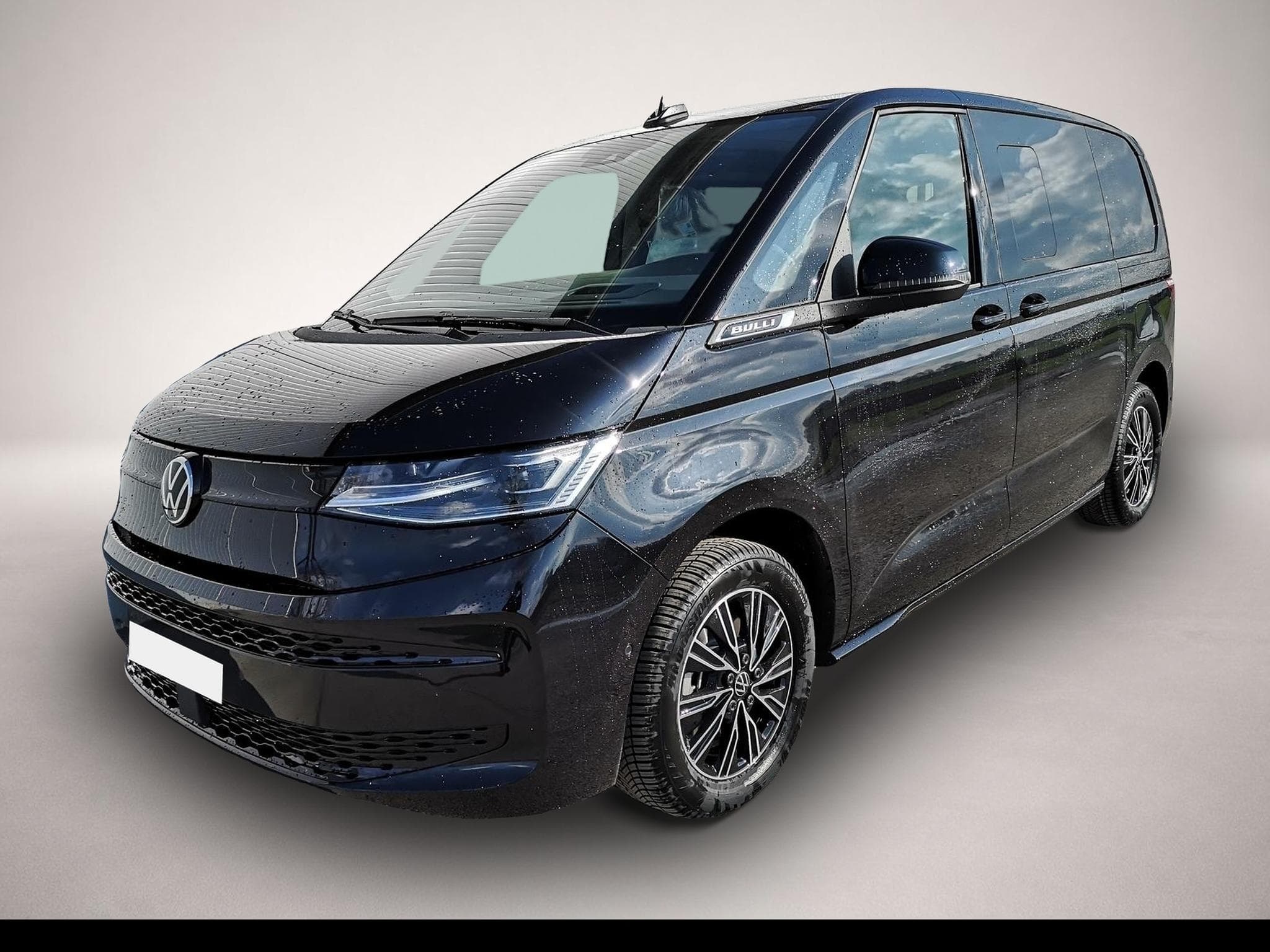 VW Multivan (2026) - Photo 1