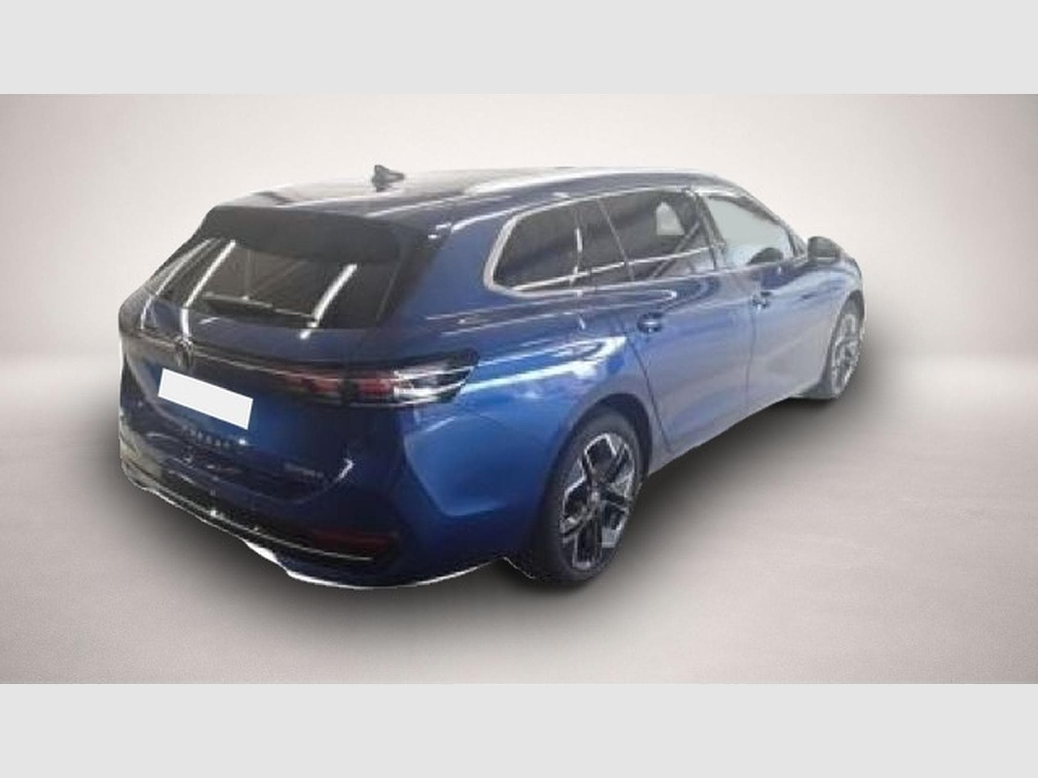 VW Passat (2025) - Photo 2