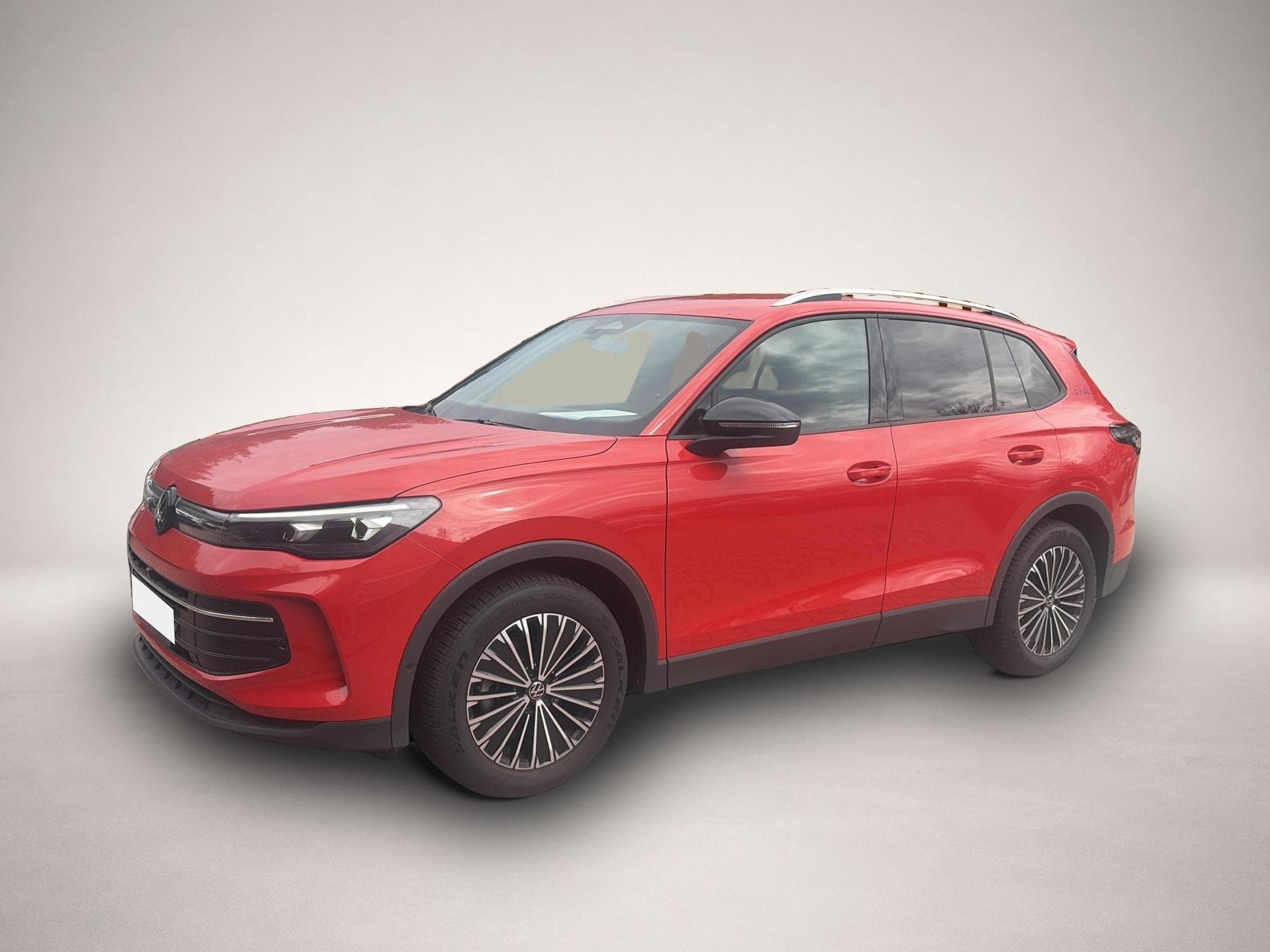VW Tiguan (2025) - Photo 2