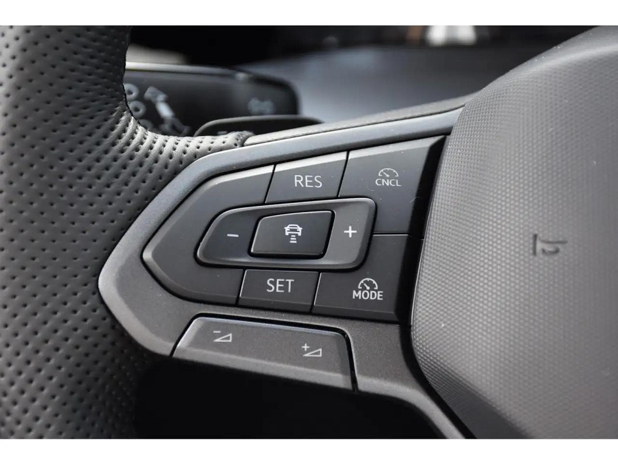 VW Golf (2026) - Foto 16