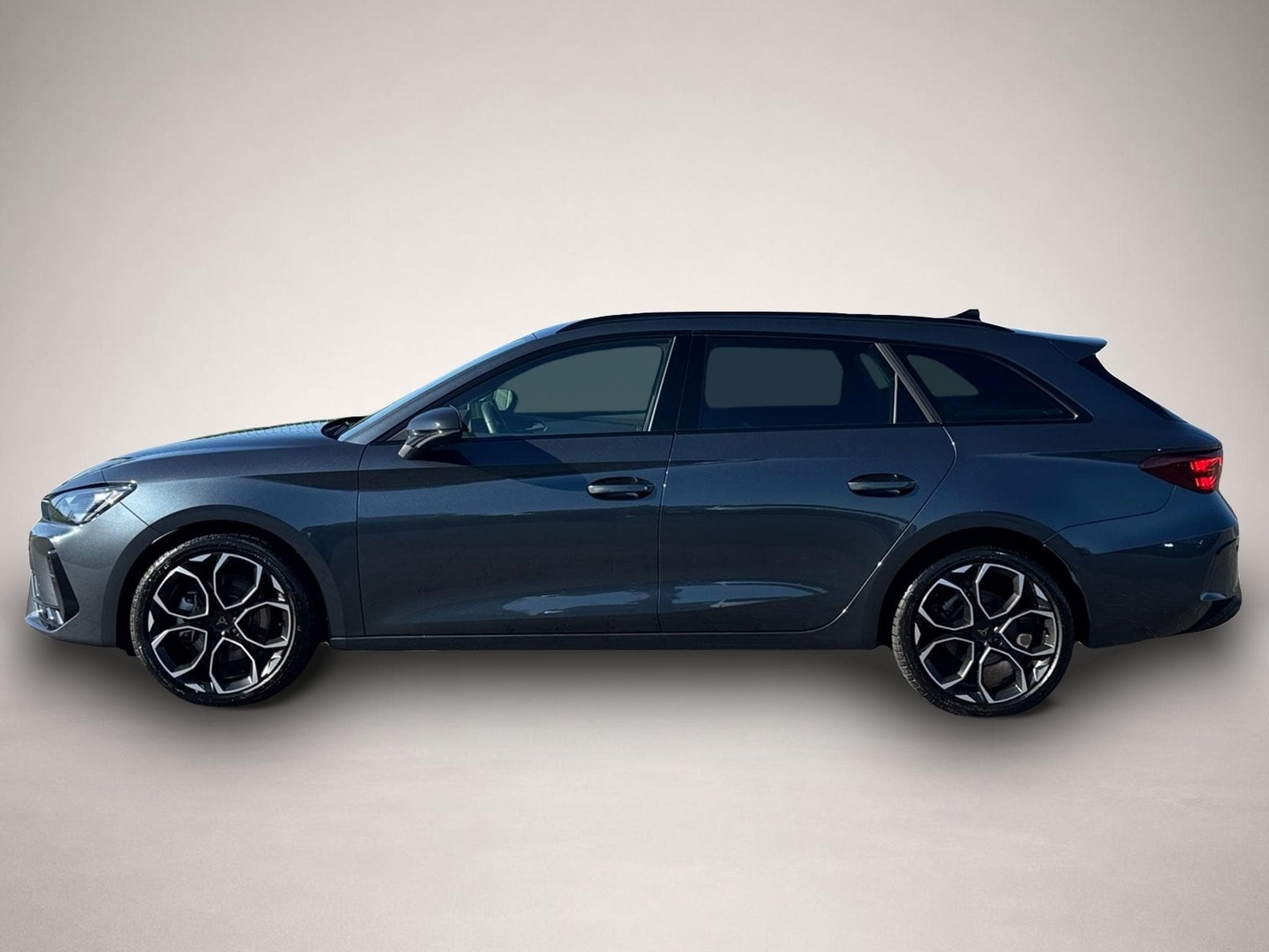 Cupra Leon (2025) - Photo 3