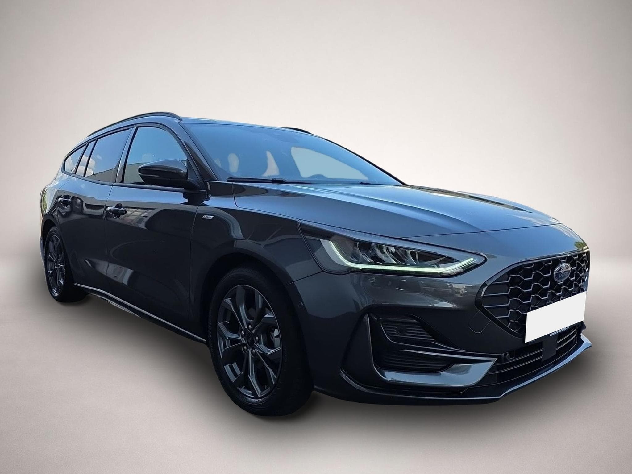 Ford Focus (2025) - Photo 2