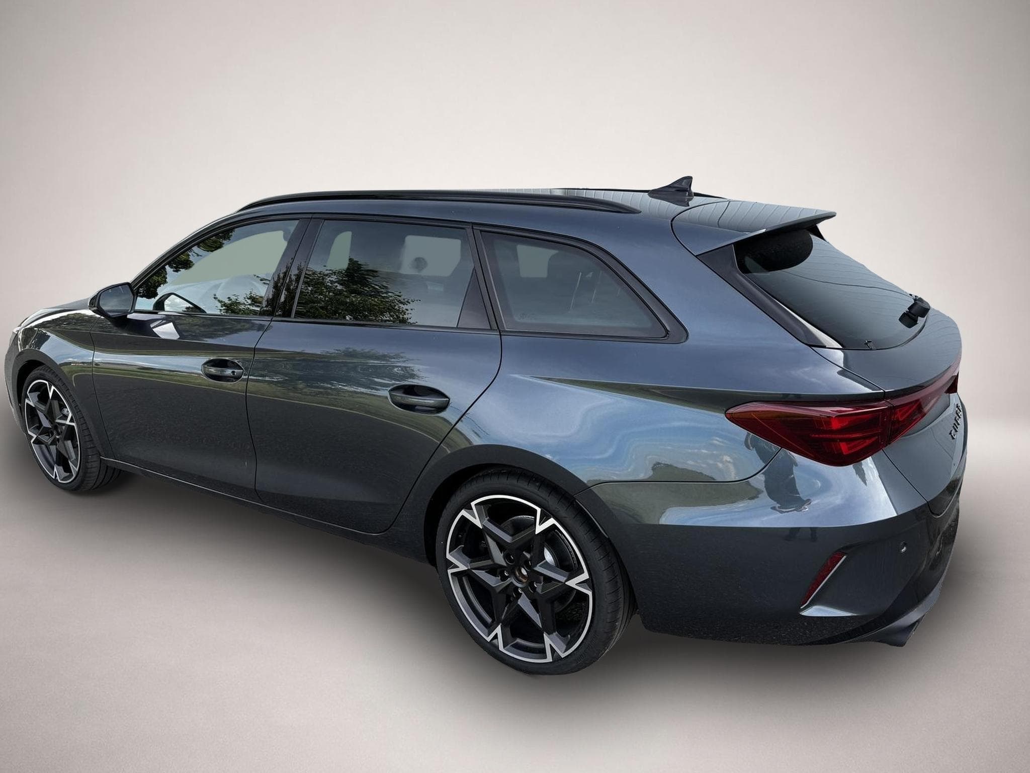 Cupra Leon (2026) - Photo 2
