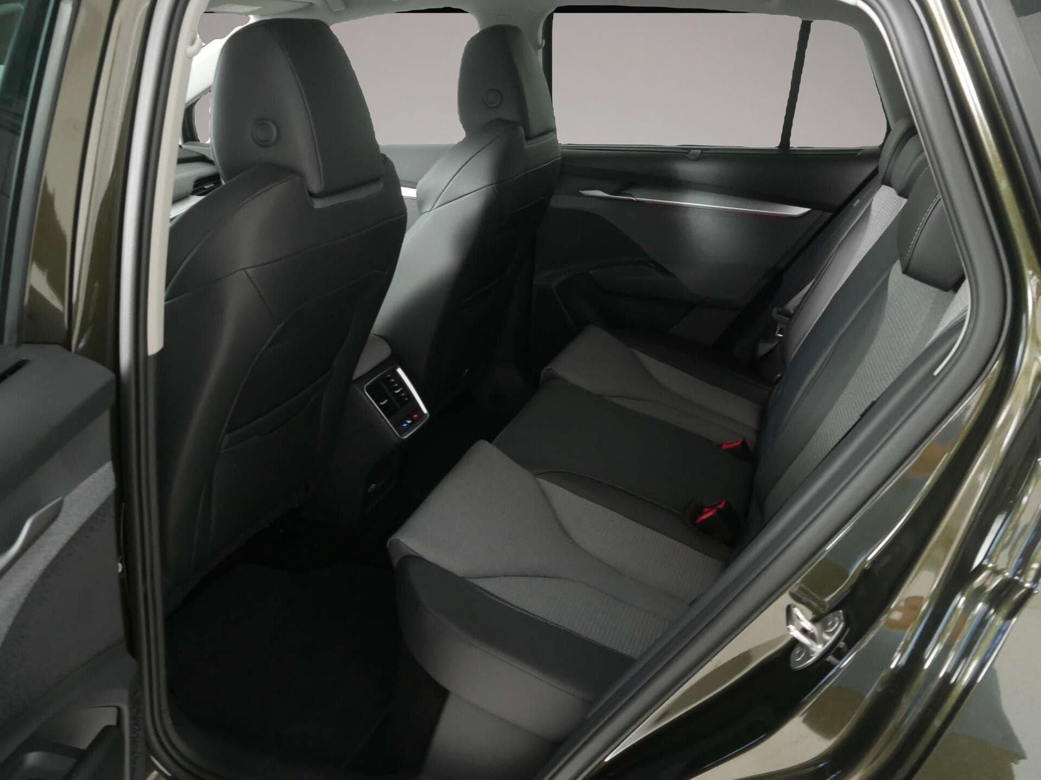 Skoda Enyaq (2025) - Foto 4