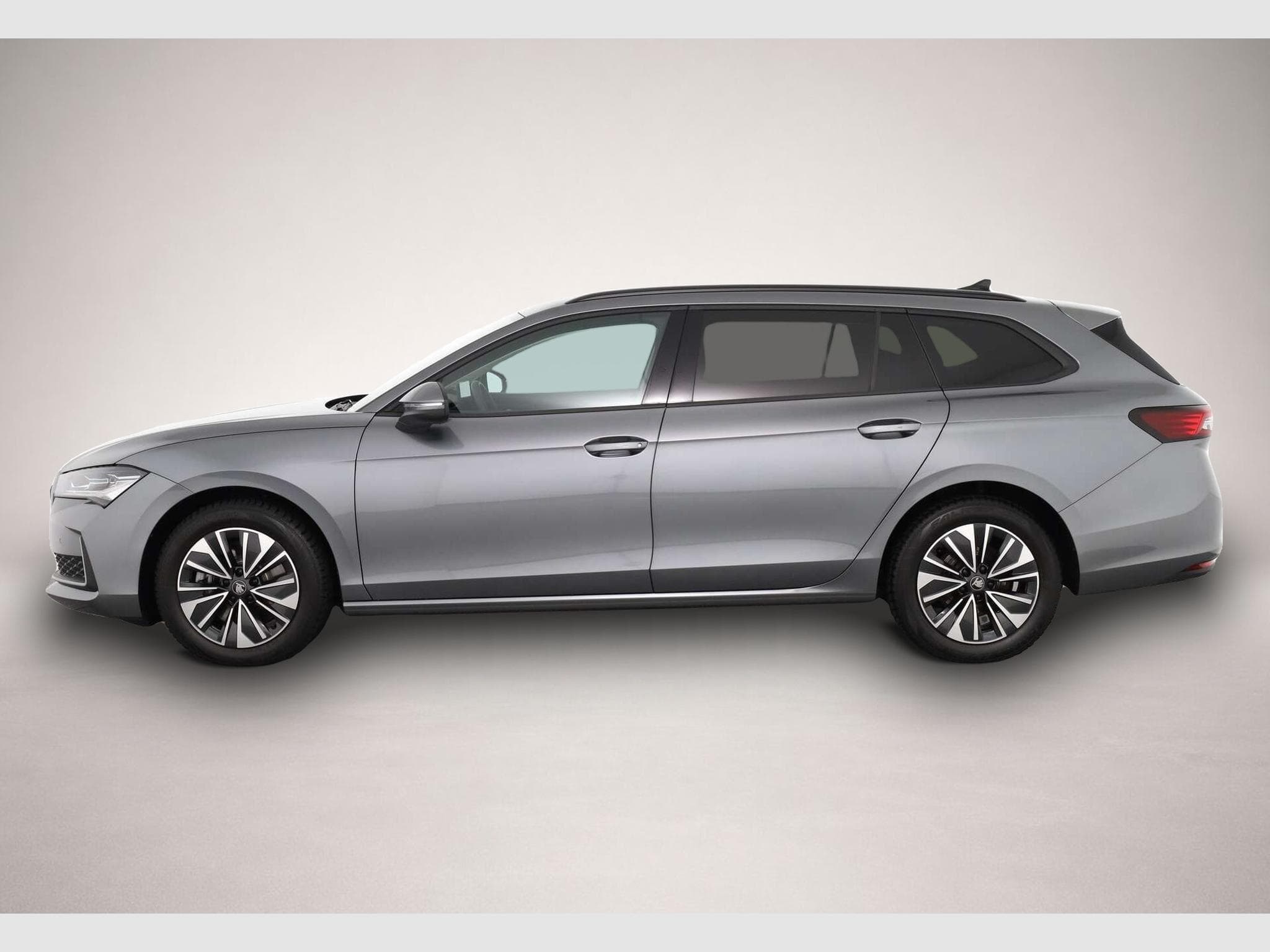 Skoda Superb (2025) - Photo 4