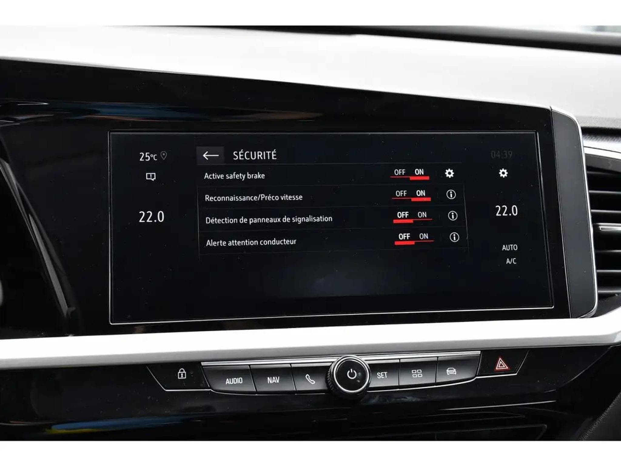 Opel Grandland (2024) - Foto 15