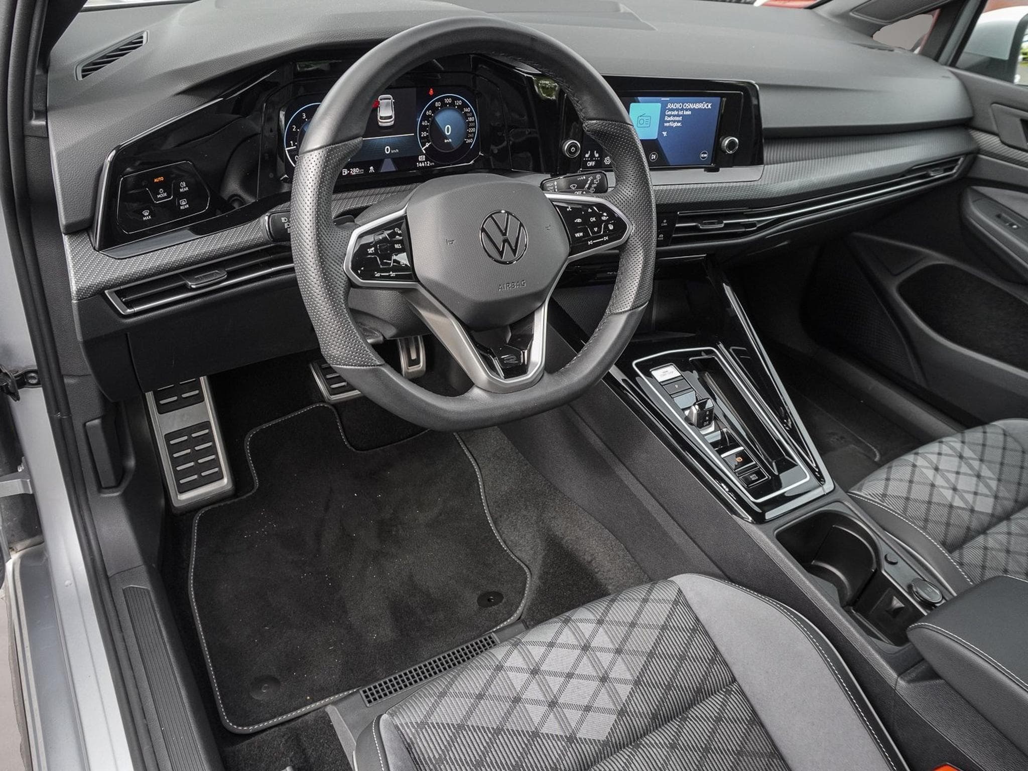 VW Golf (2024) - Foto 7