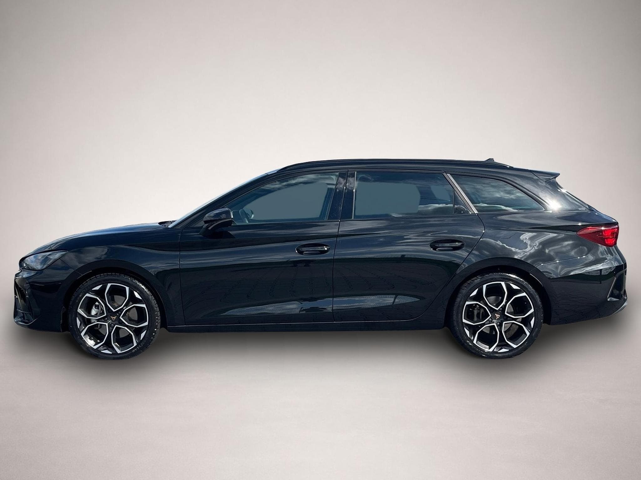 Cupra Leon (2025) - Photo 3