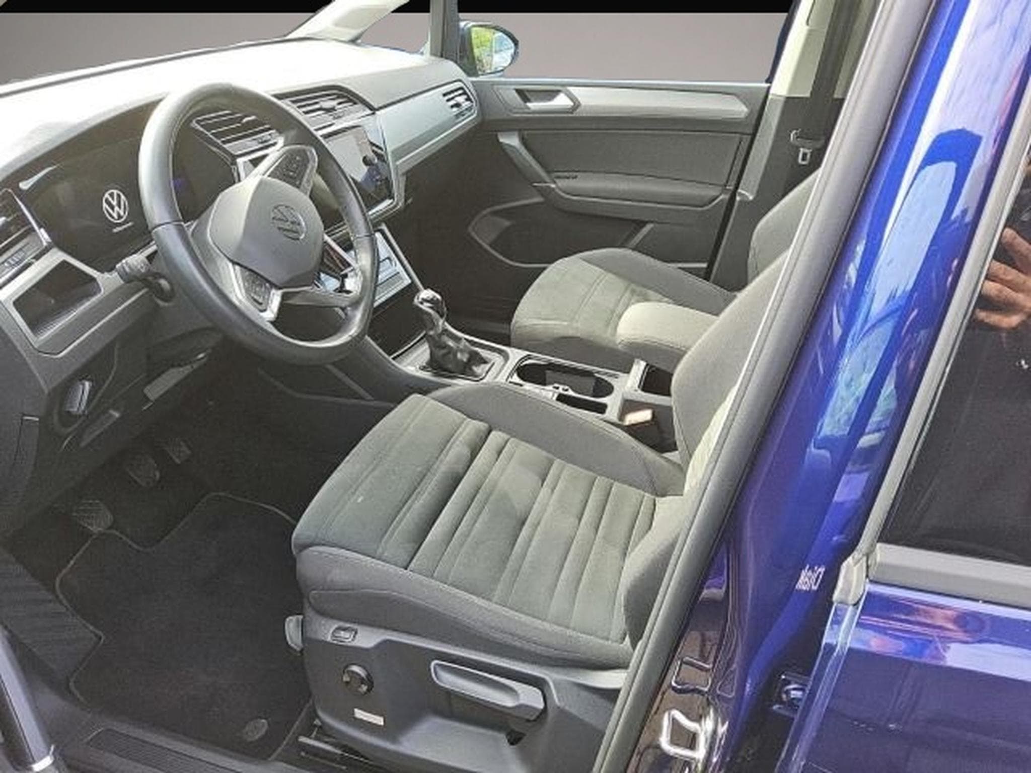 VW Touran (2023) - Photo 5