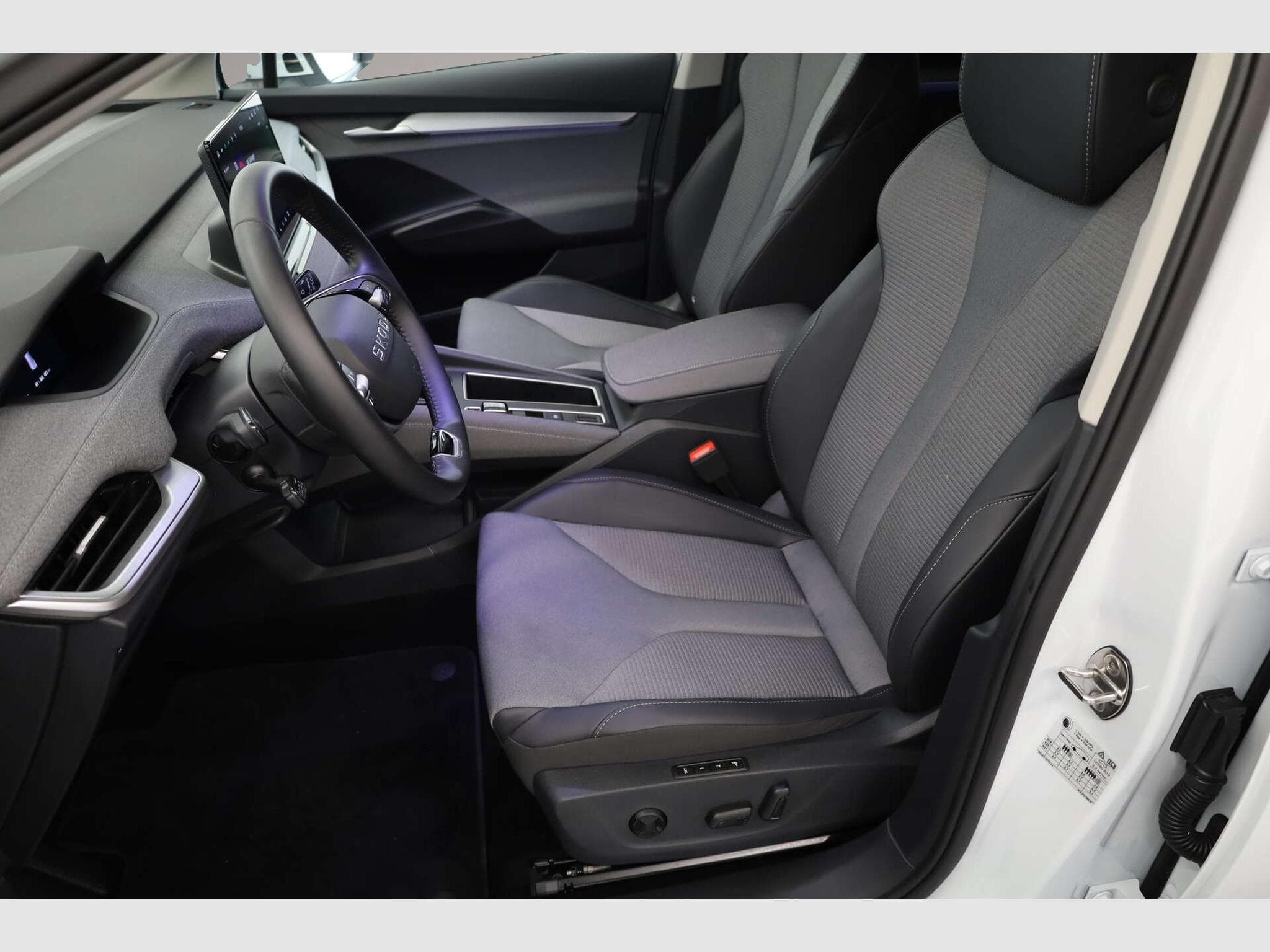 Skoda Enyaq (2025) - Foto 5