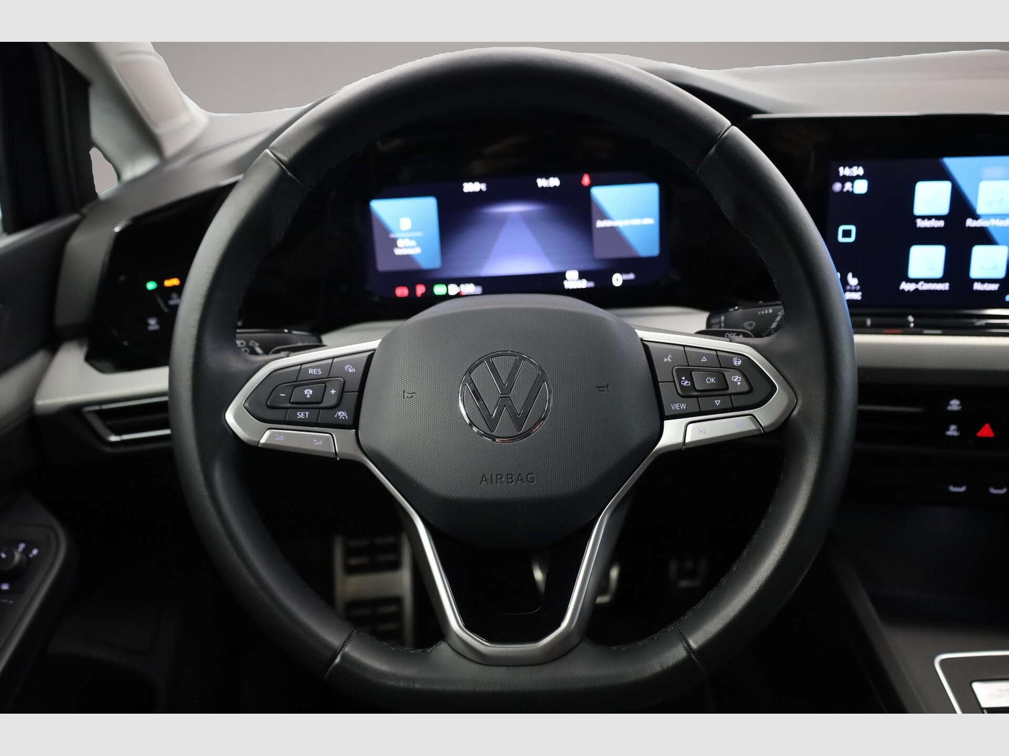 VW Golf (2024) - Foto 6
