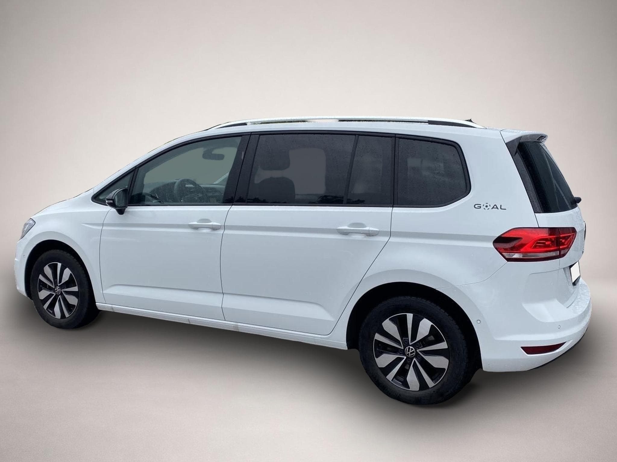 VW Touran (2025) - Photo 3