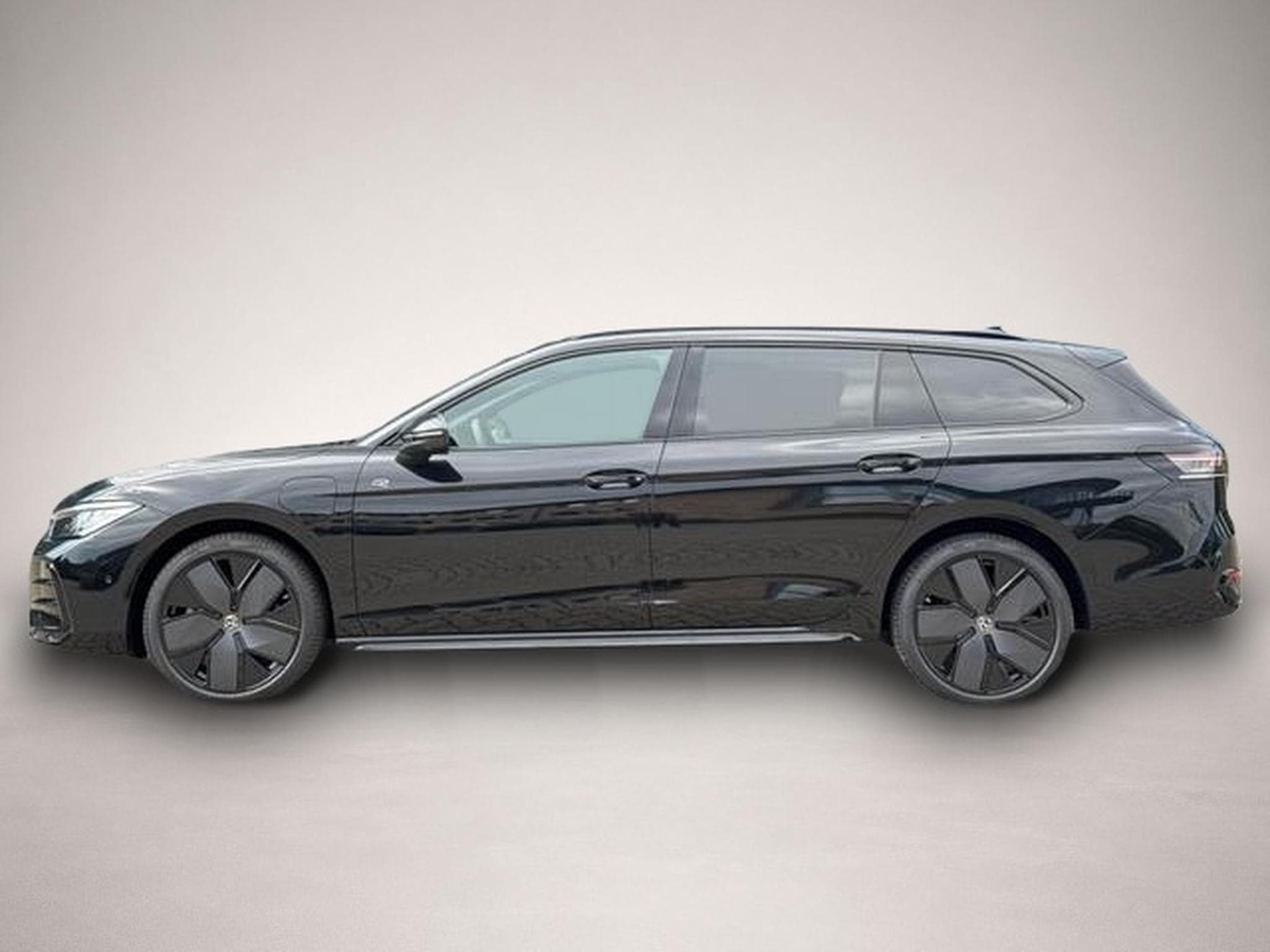 VW Passat (2026) - Photo 2