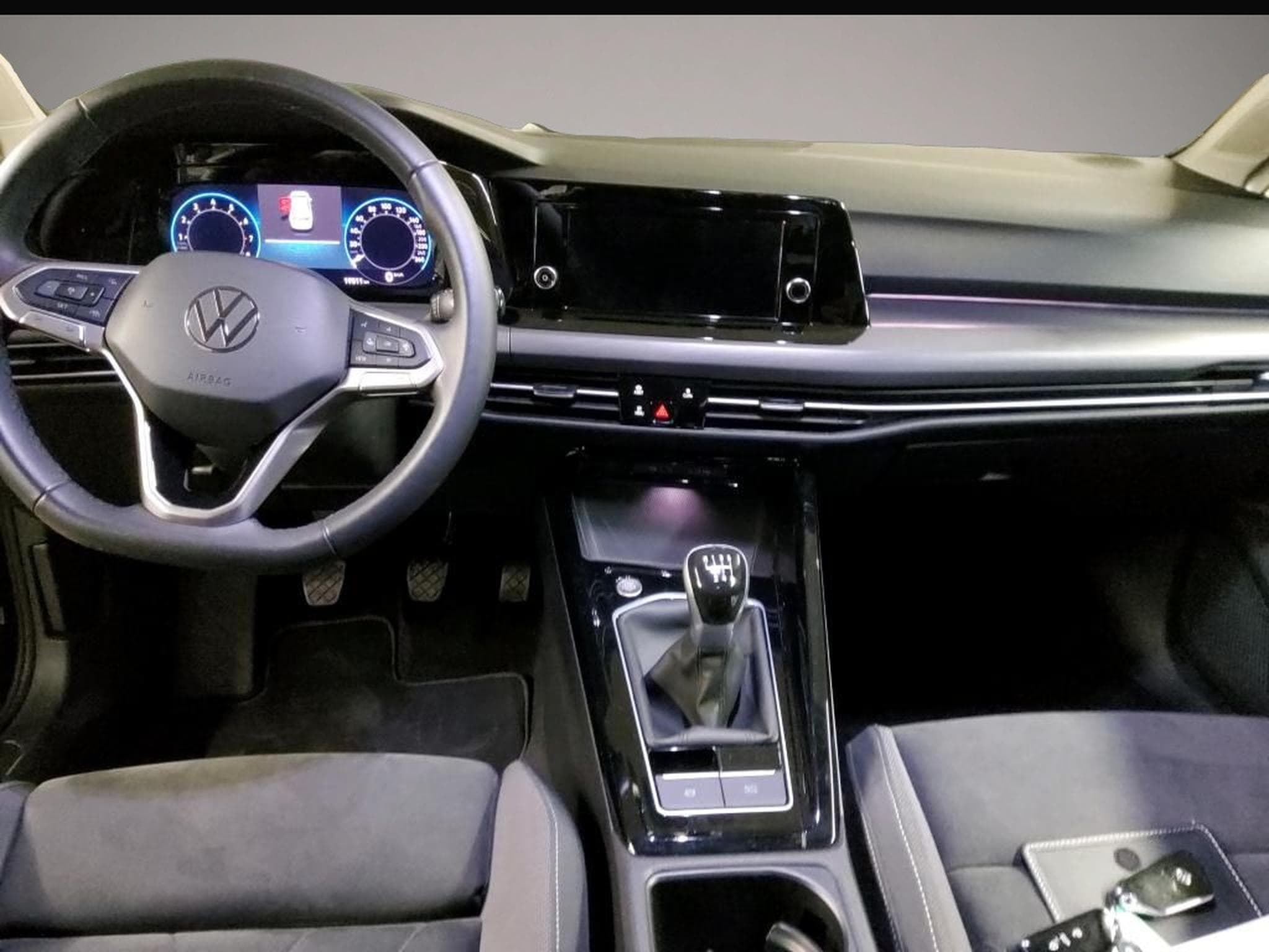 VW Golf (2024) - Foto 3
