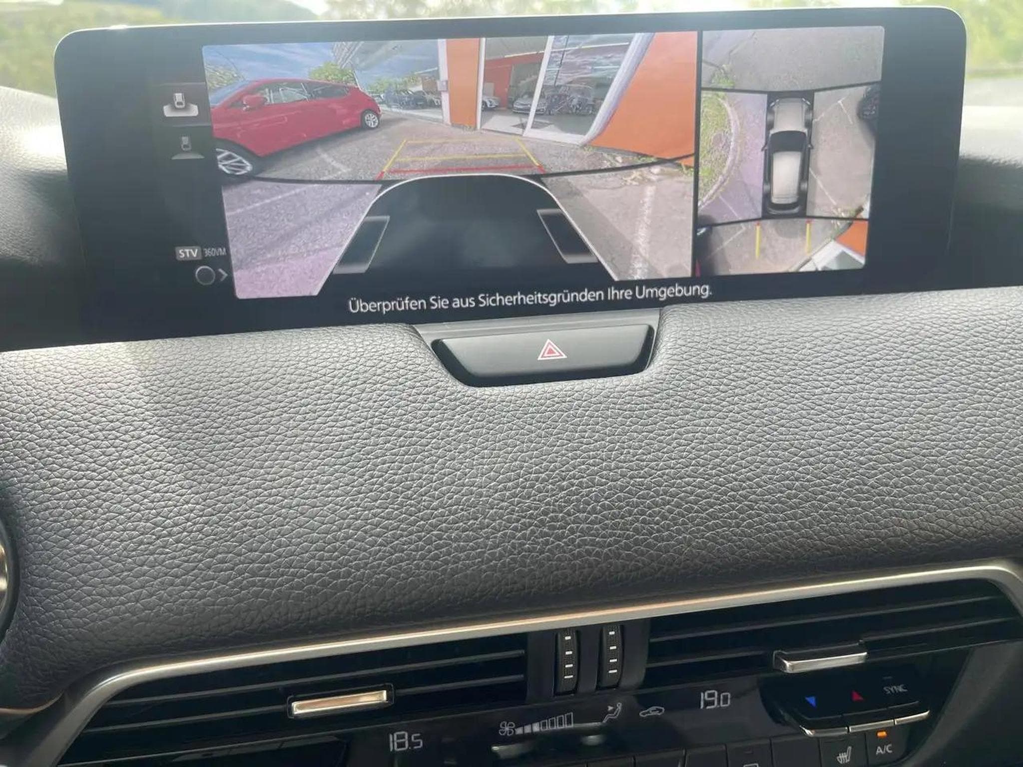 Mazda CX-30 (2025) - Foto 16