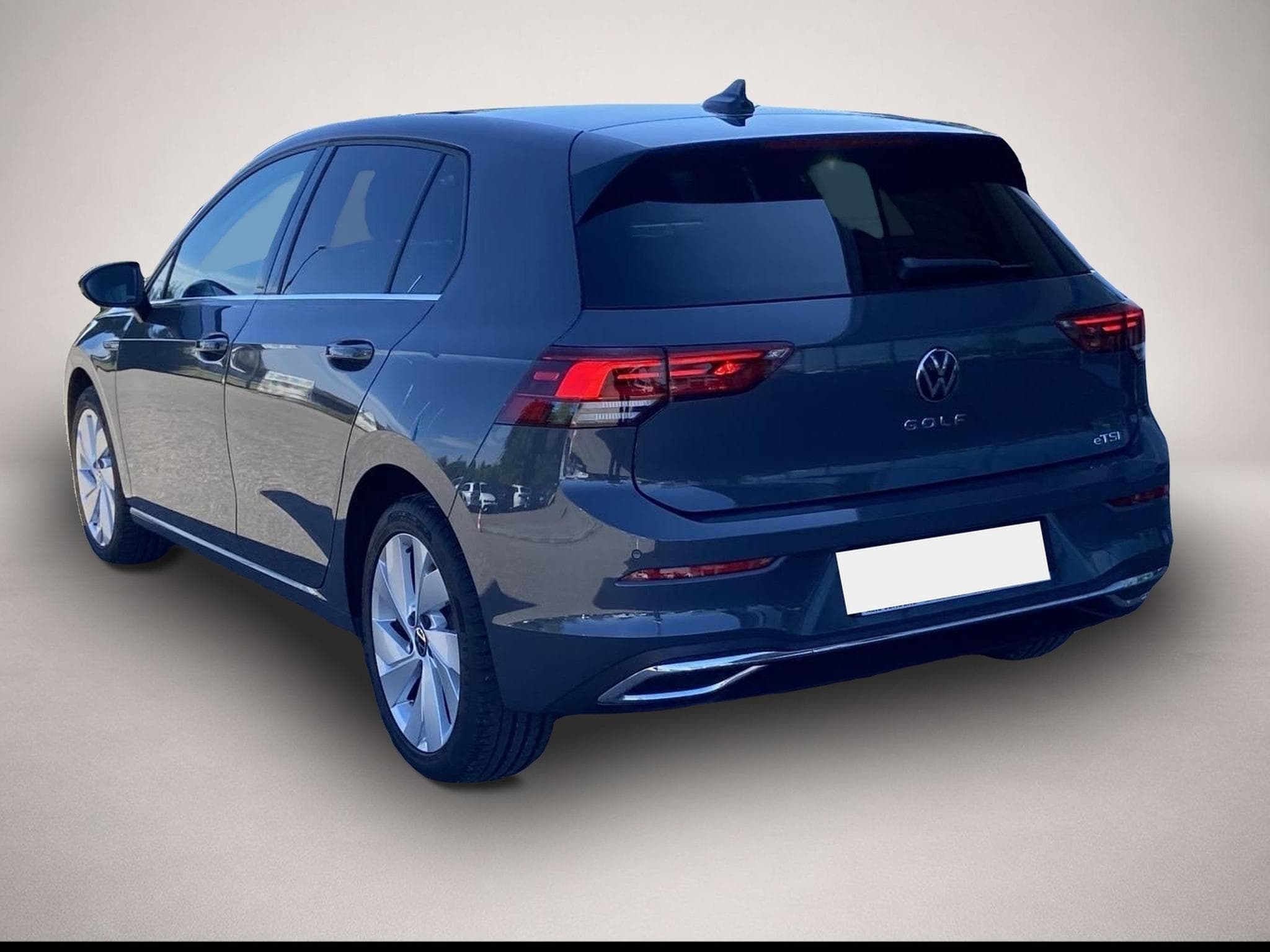 VW Golf (2024) - Photo 3