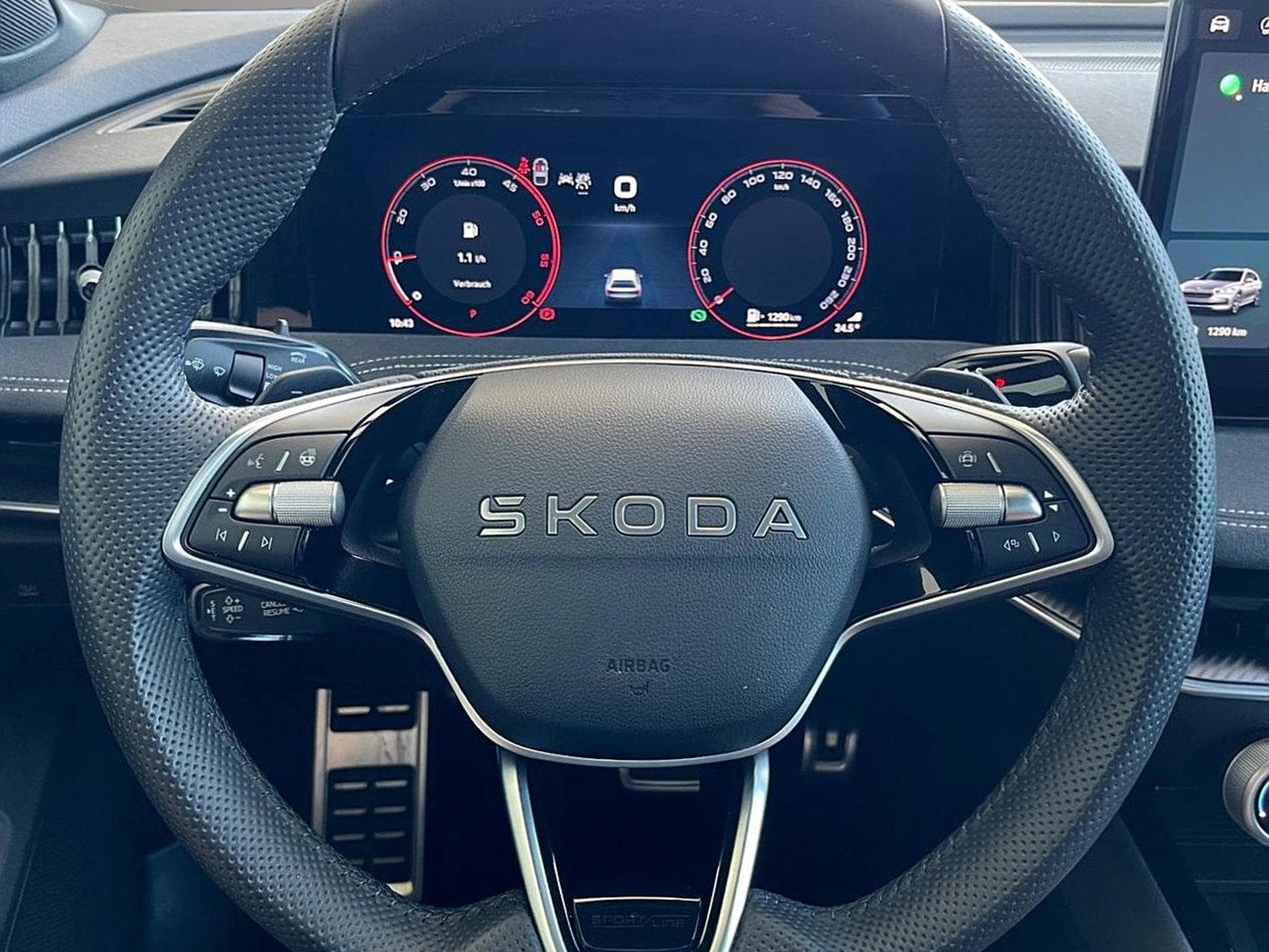 Skoda Superb (2025) - Photo 6