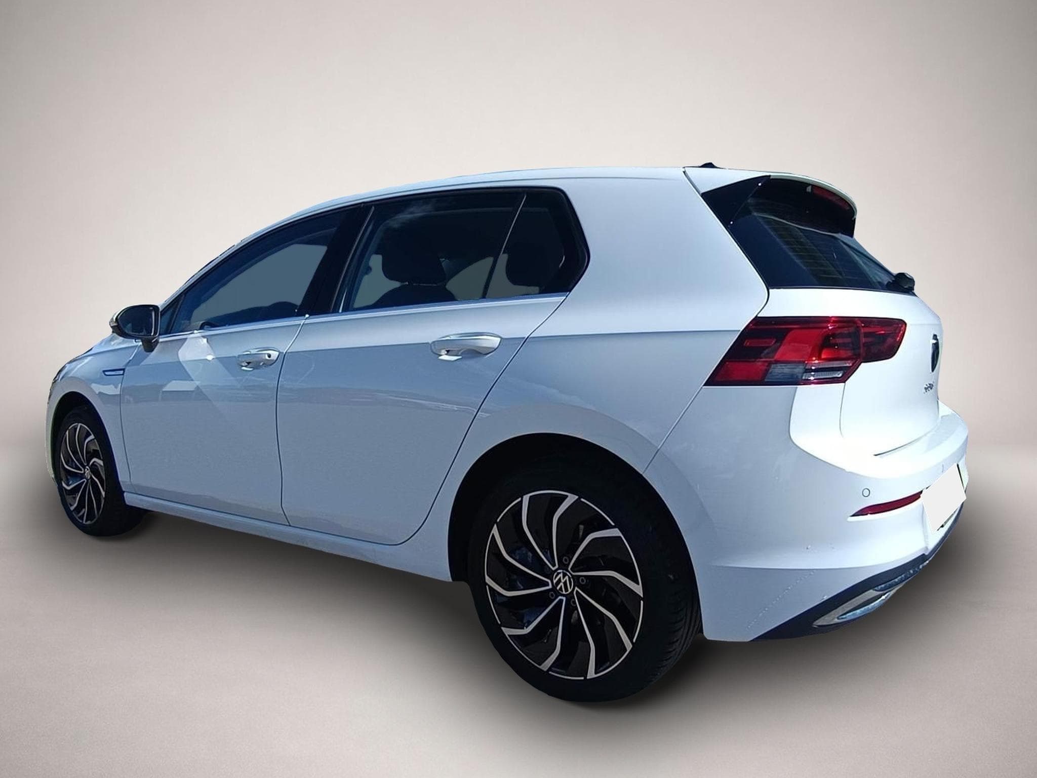 VW Golf (2024) - Photo 4