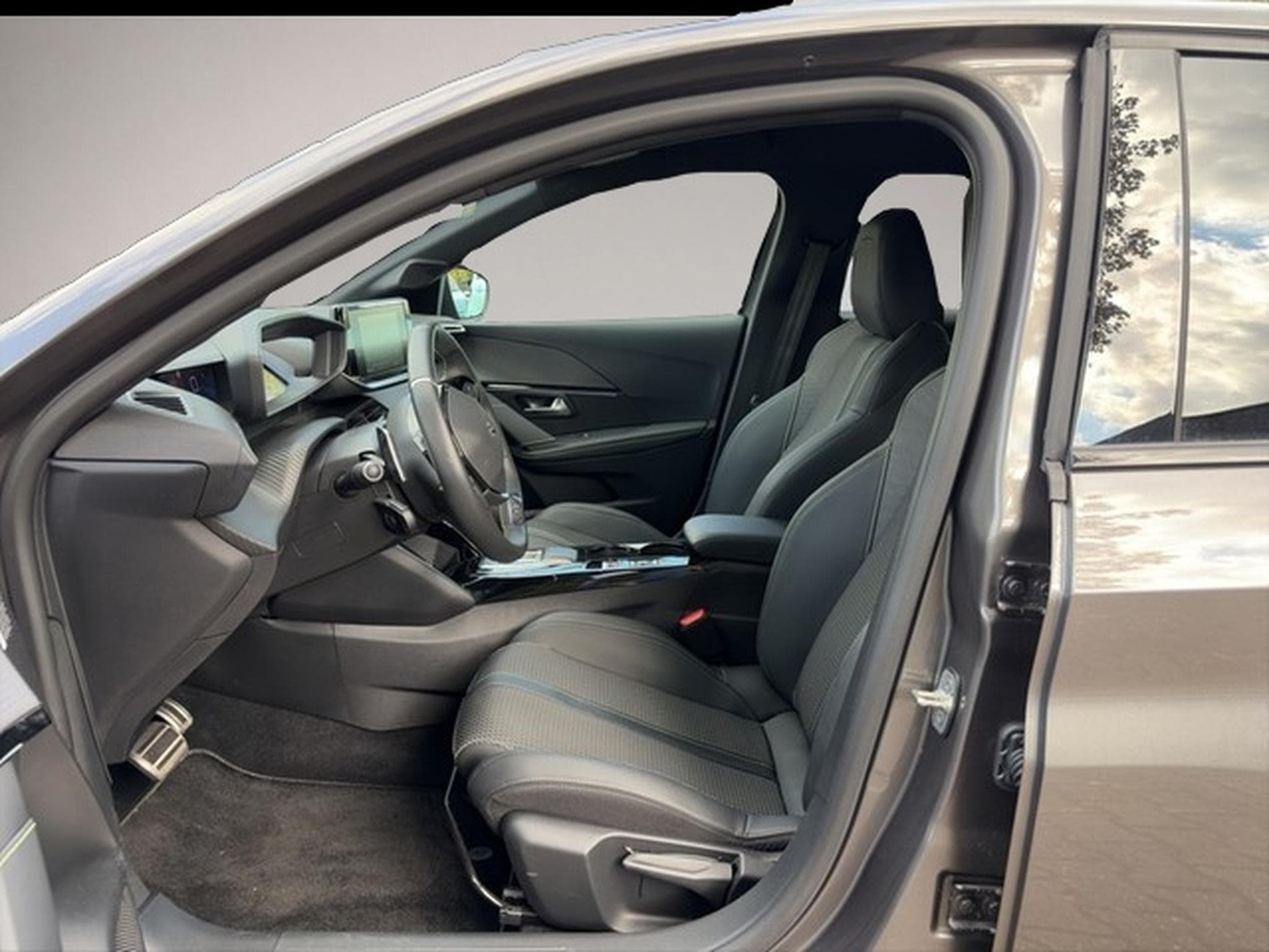 Peugeot 208 (2024) - Photo 7