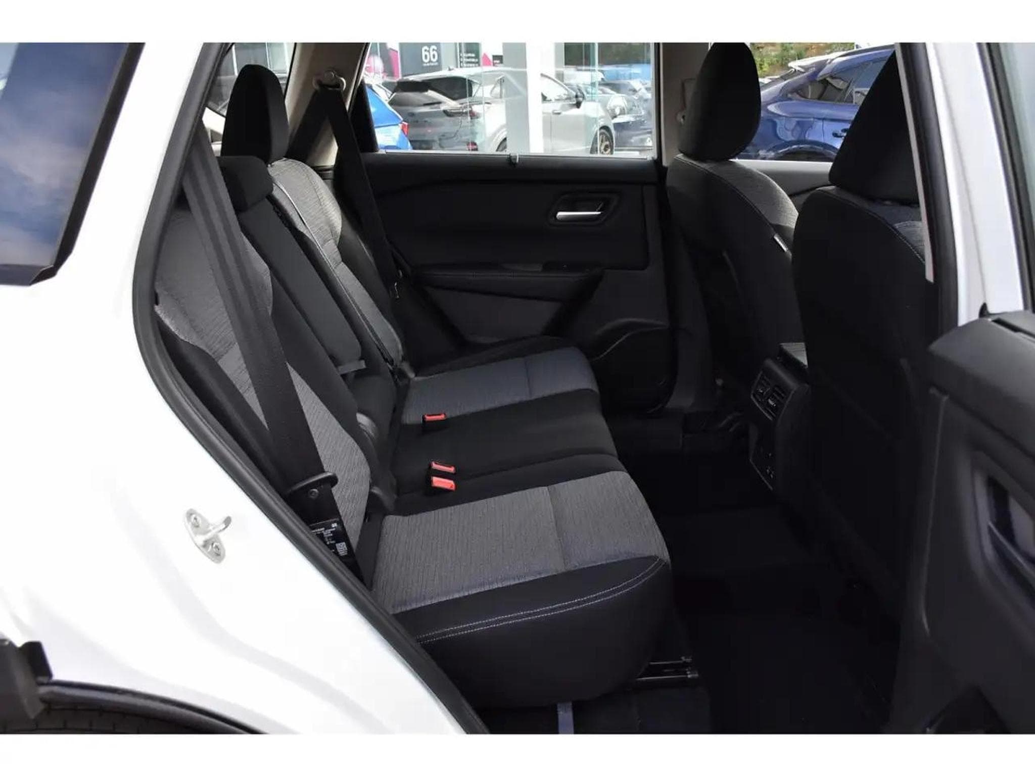 Nissan X-Trail (2026) - Photo 8