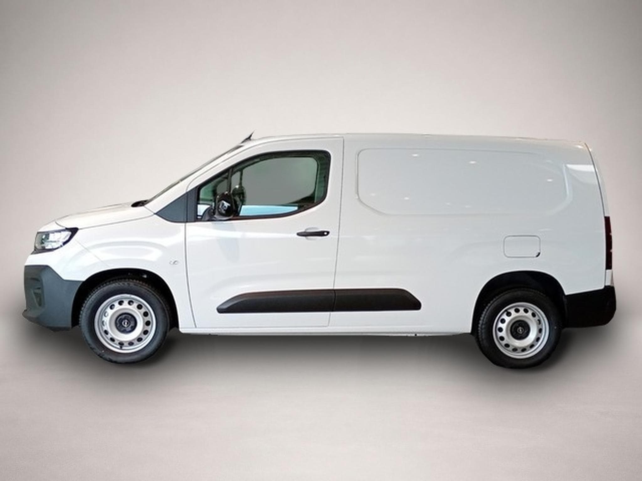 Opel Monterey (2026) - Photo 2