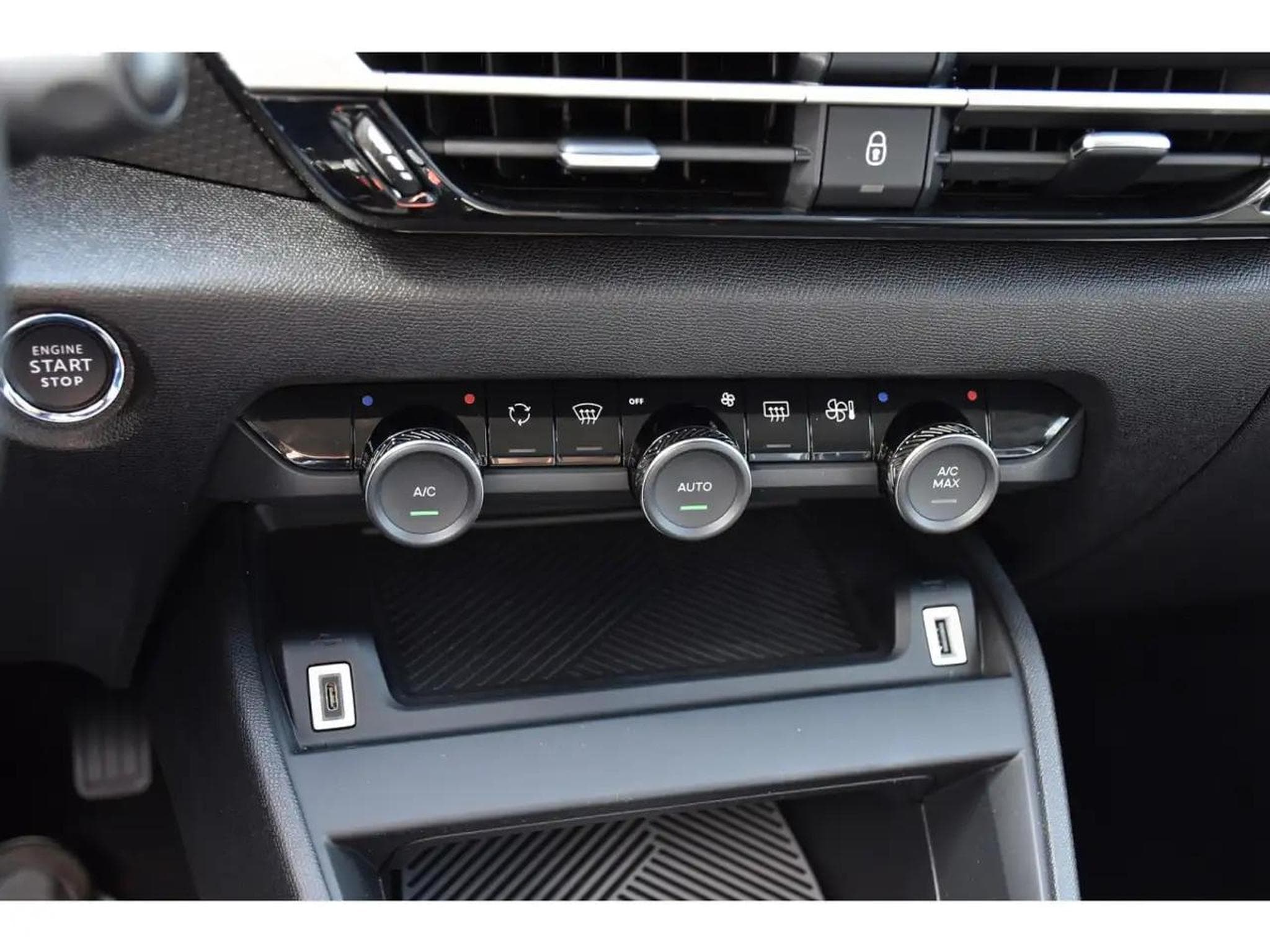Citroën C5 X (2025) - Photo 20