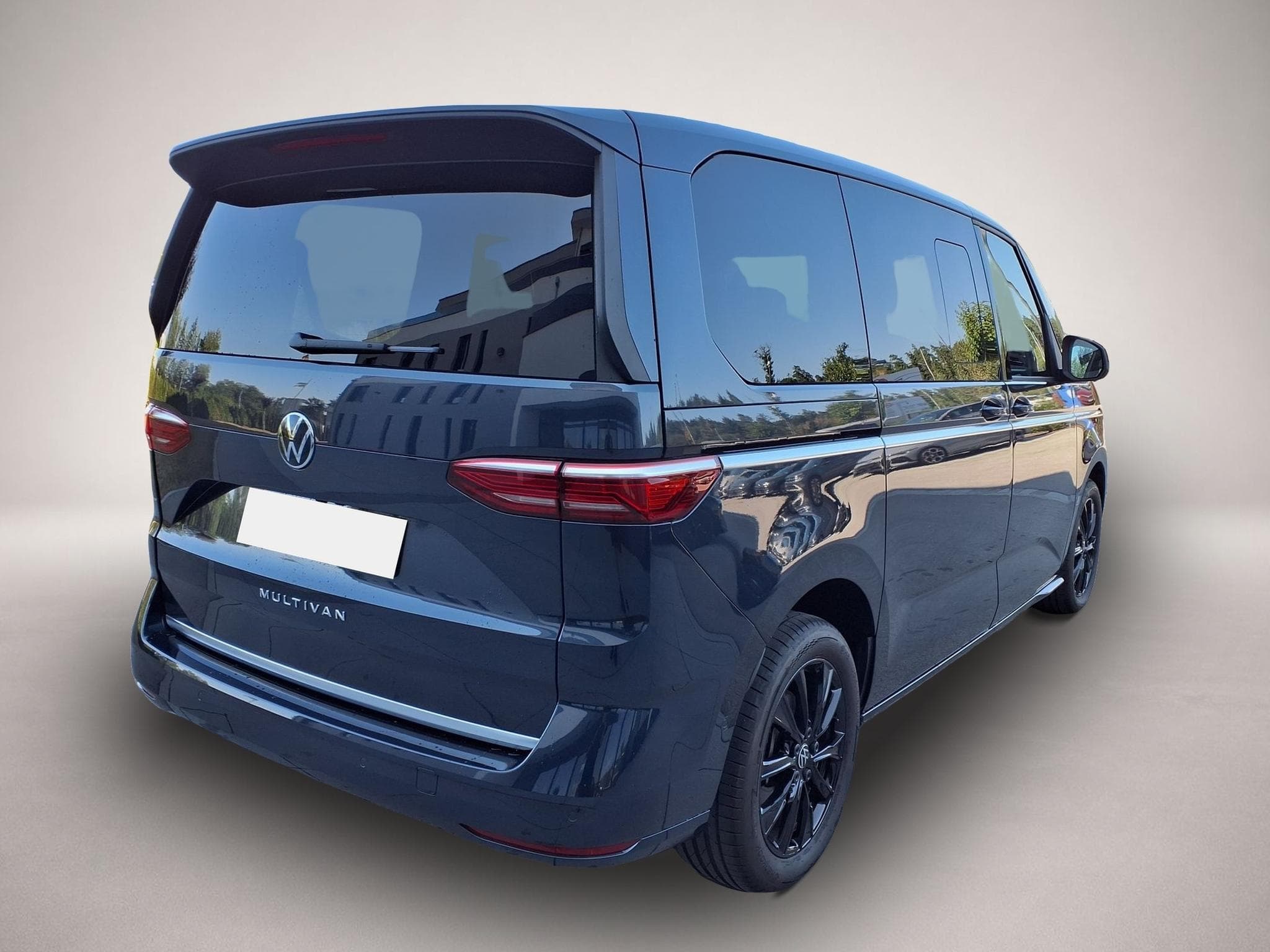VW Multivan (2026) - Photo 4