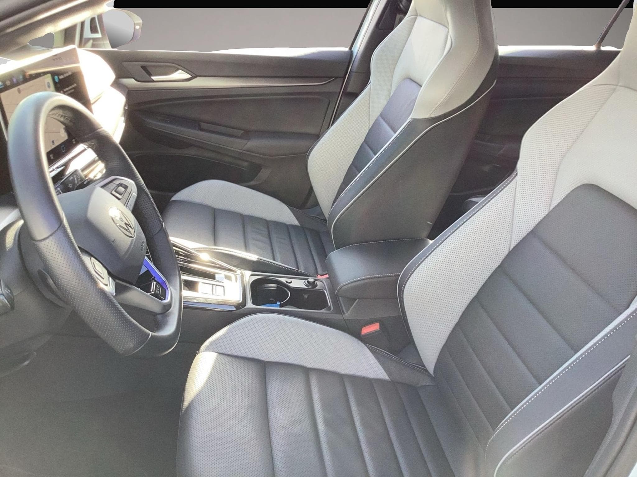 VW Golf (2025) - Foto 7