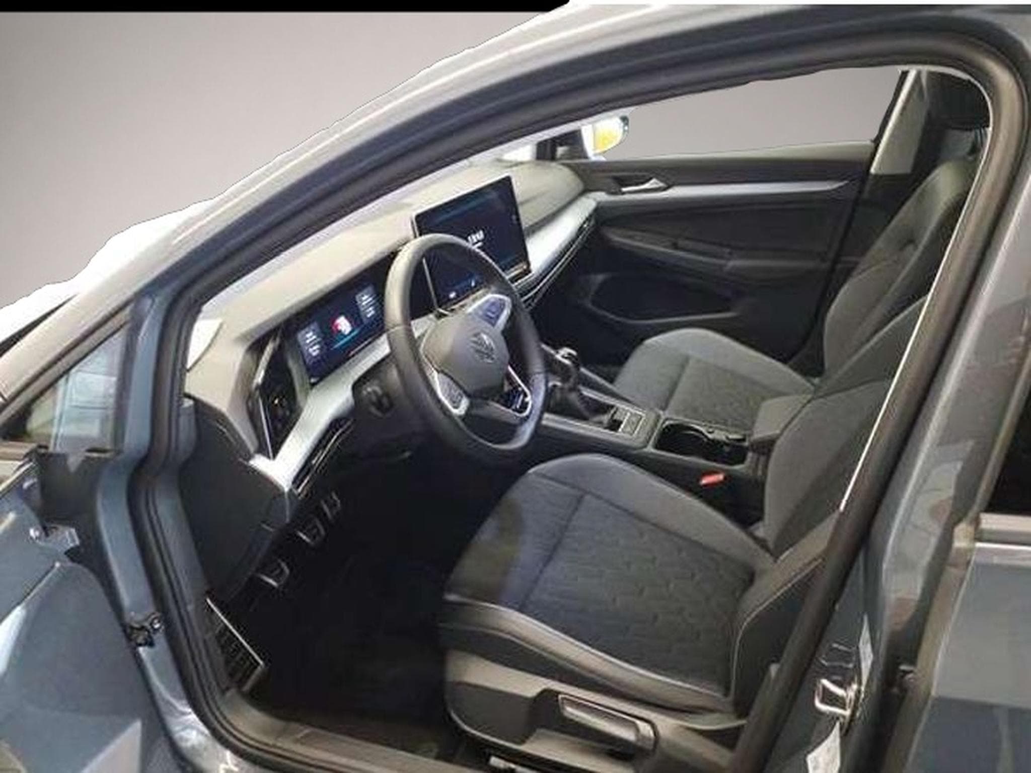 VW Golf (2025) - Photo 4