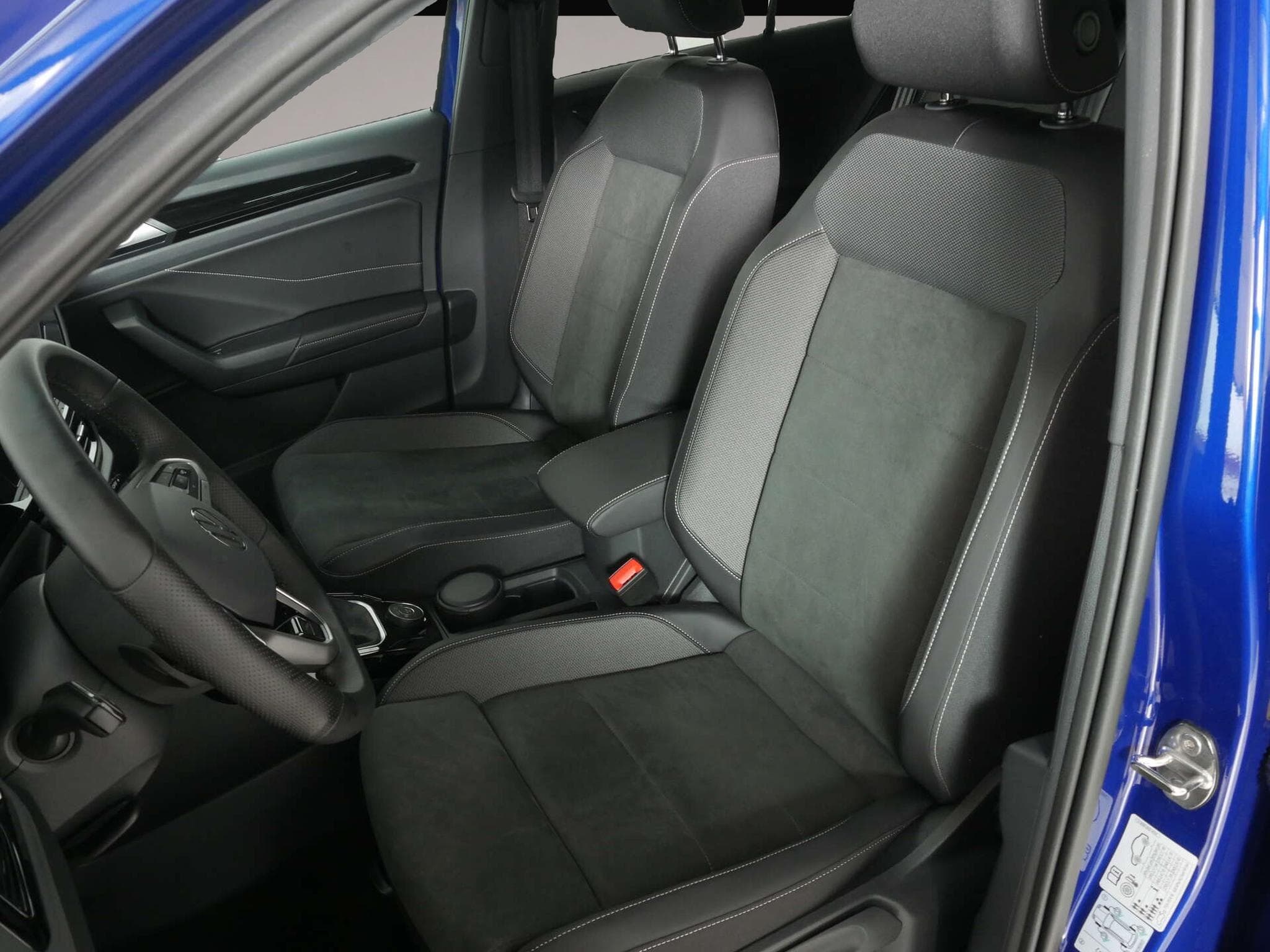 VW T-Roc (2025) - Photo 6