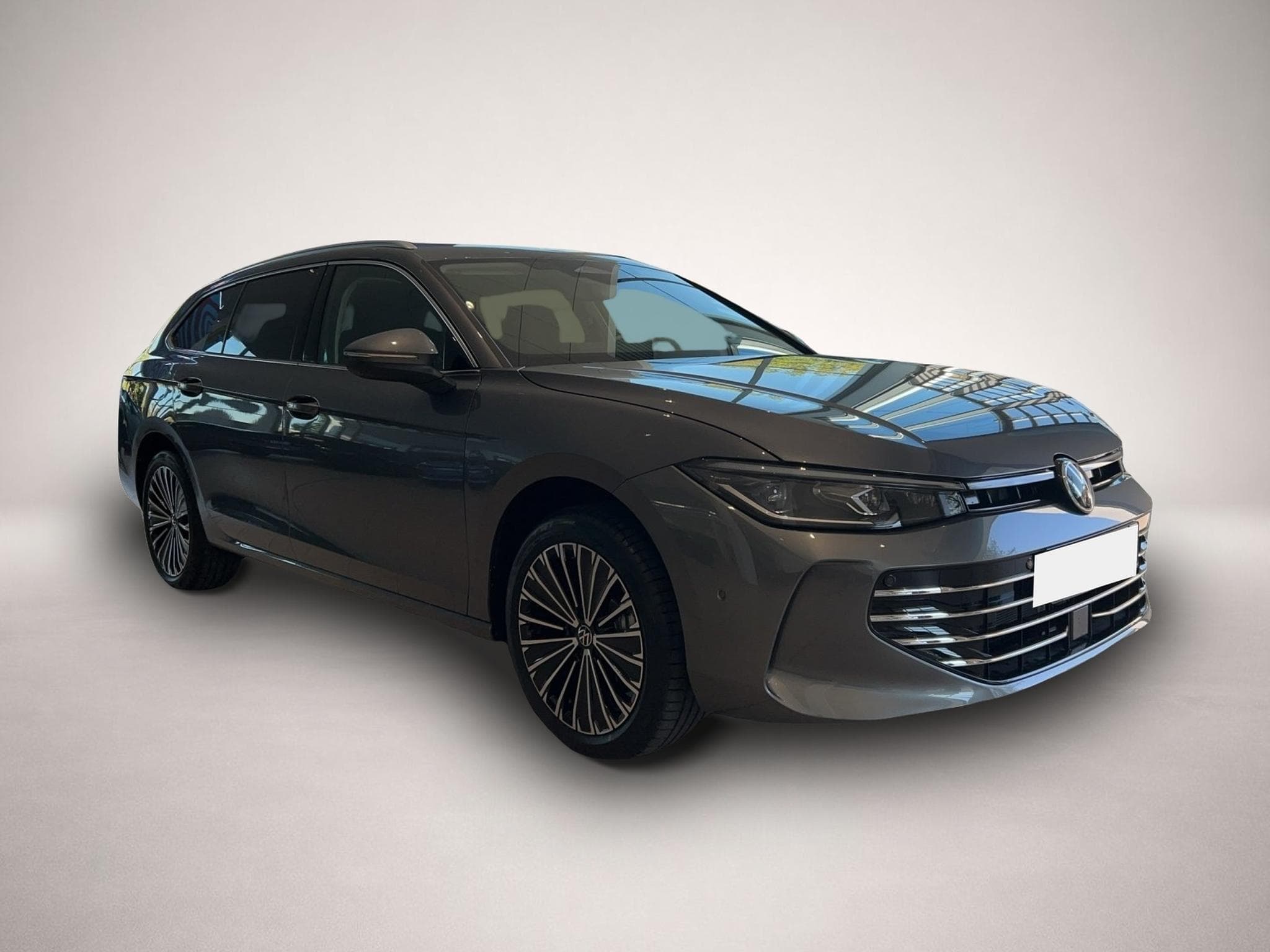 VW Passat (2025) - Photo 3