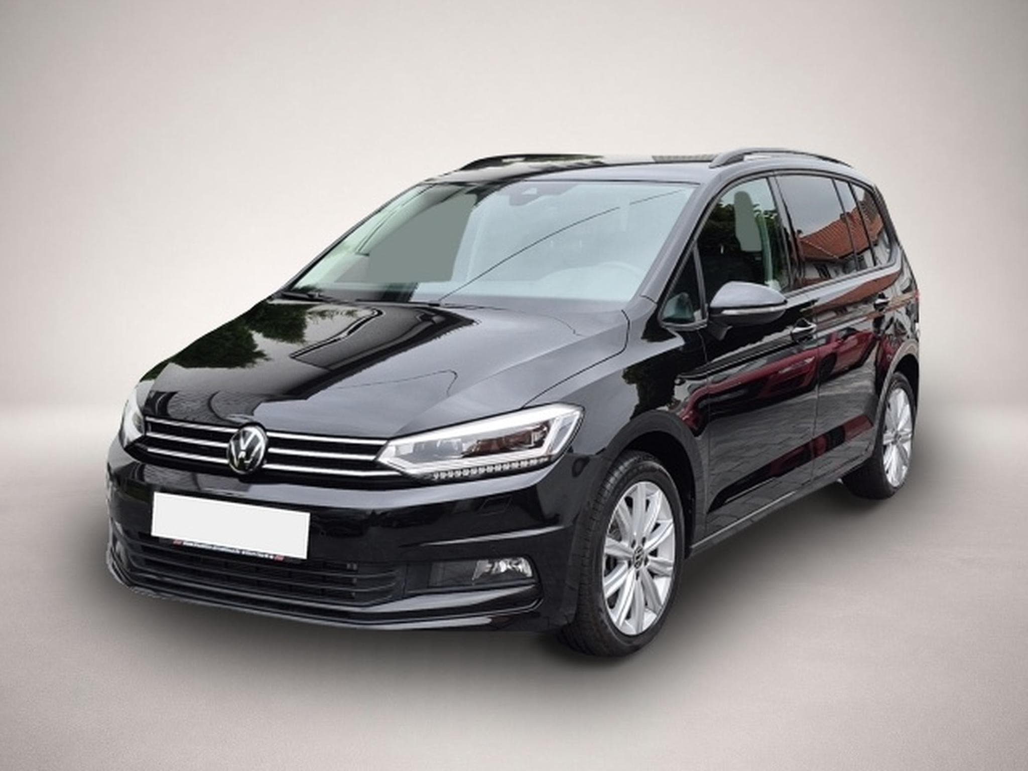 VW Touran (2026) - Photo 1
