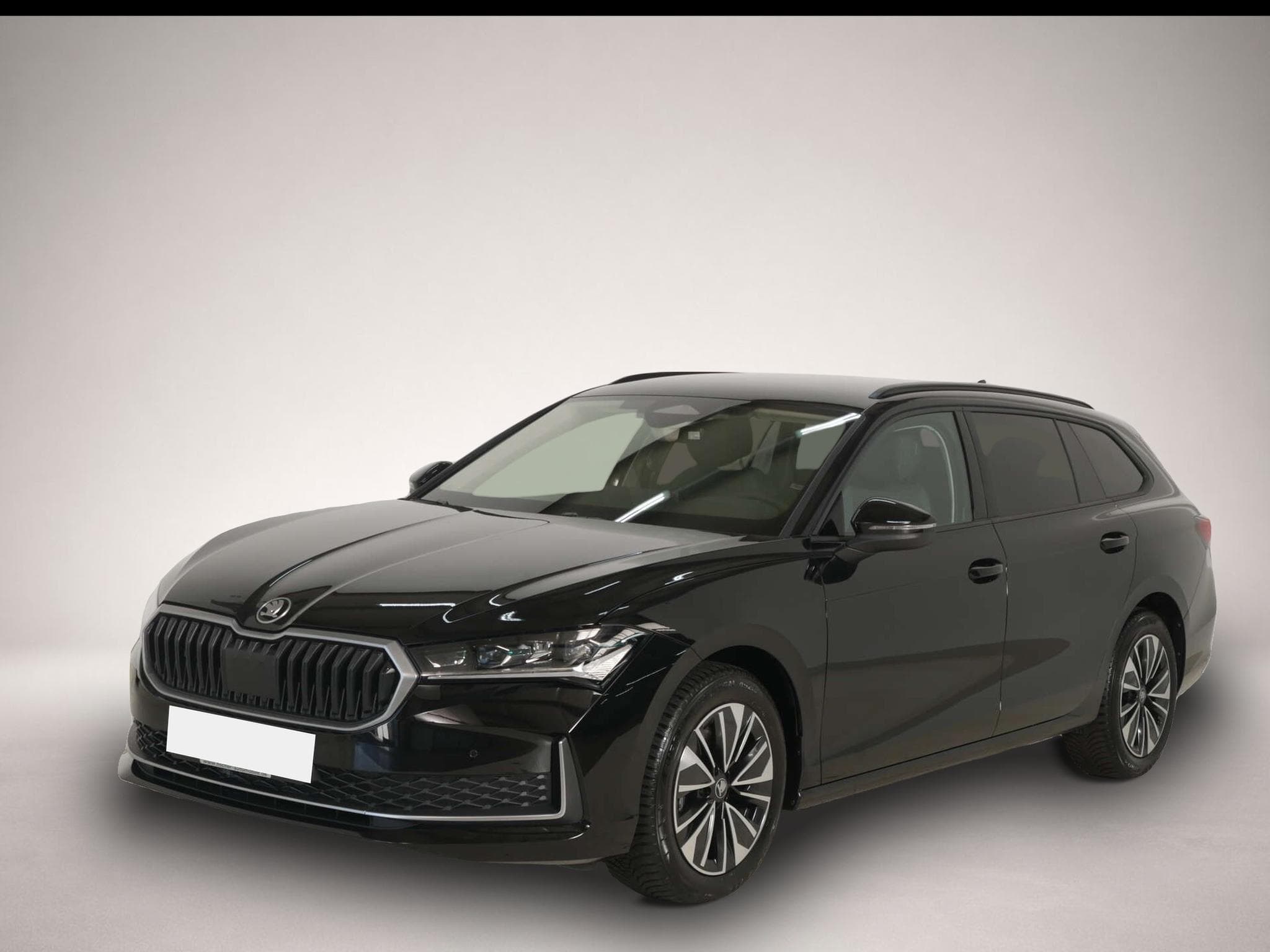 Skoda Superb (2025) - Photo 2
